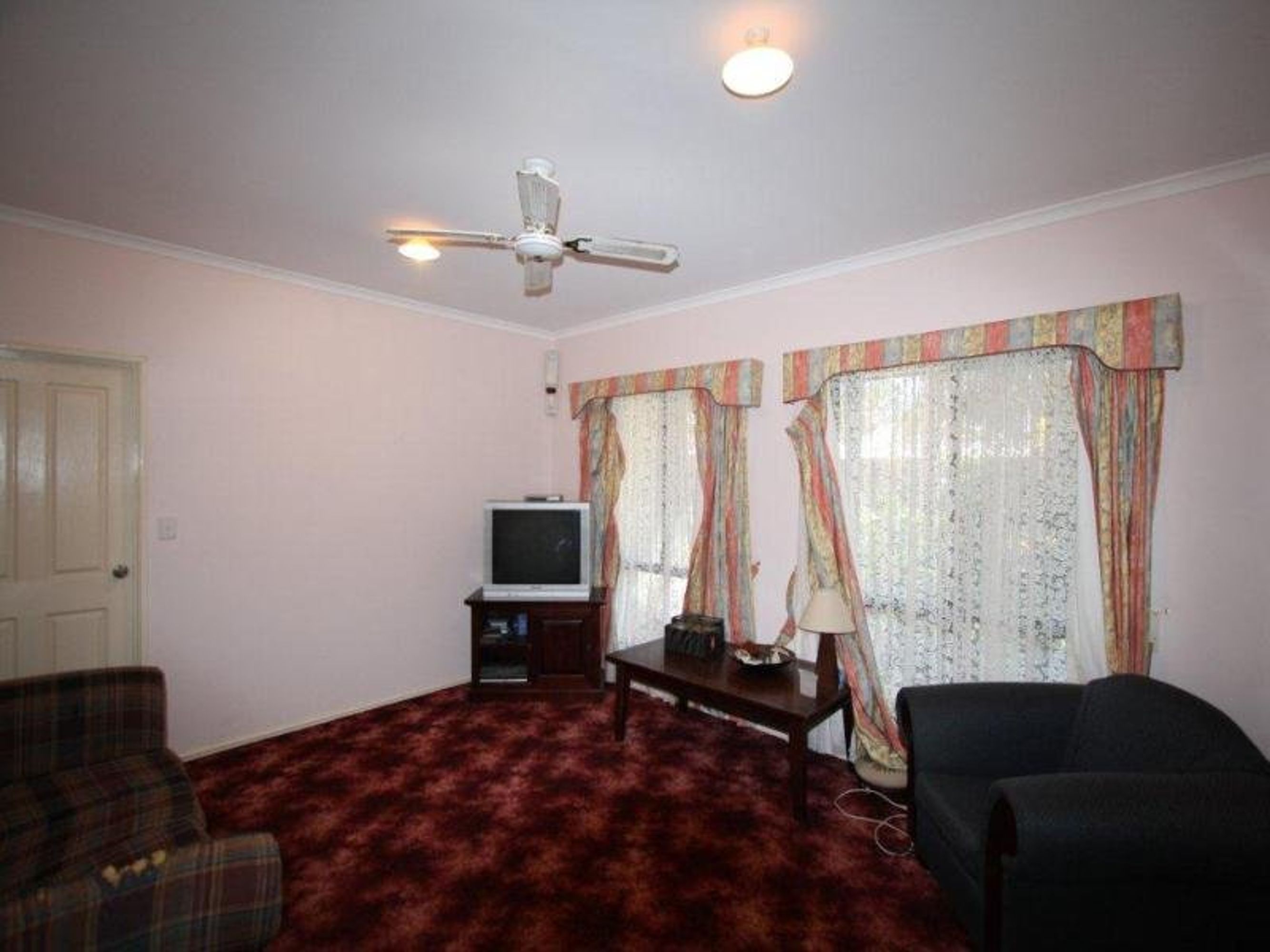 6 Martin Court, South Hedland, South Hedland - Thumbnail 6
