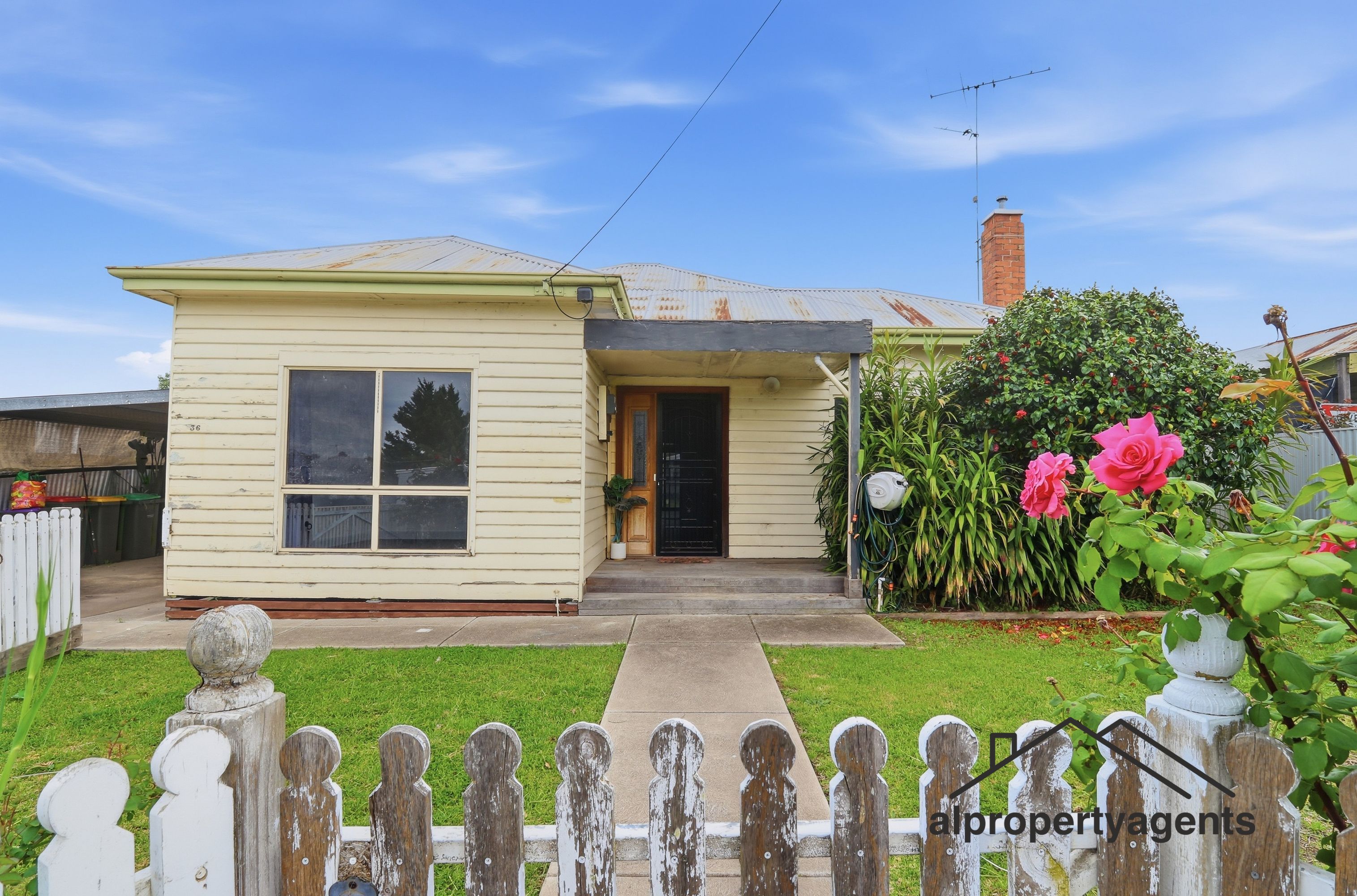 36 Edward Street, Horsham - Image 1