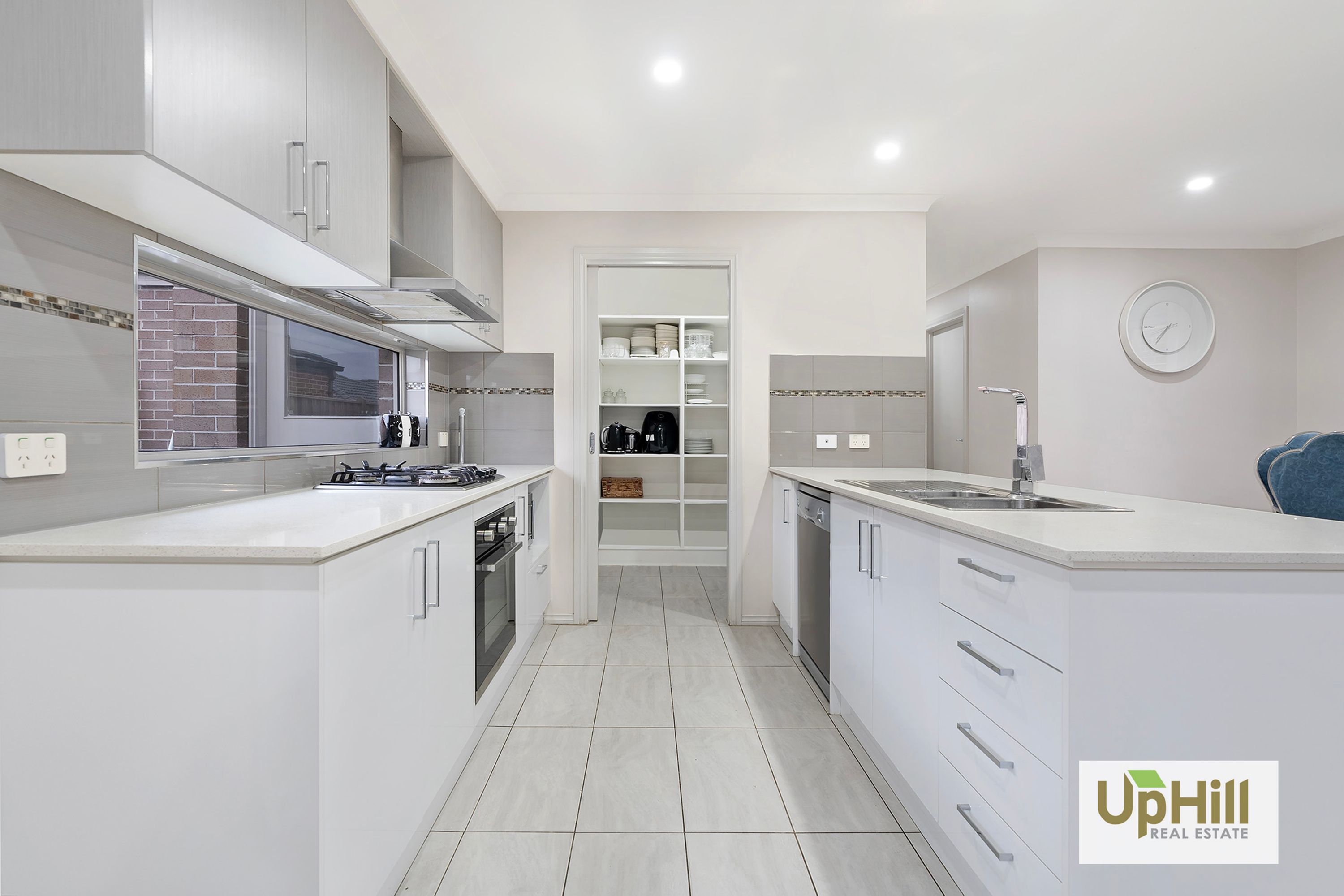 26 Barcelona Avenue, Clyde North - Thumbnail 7