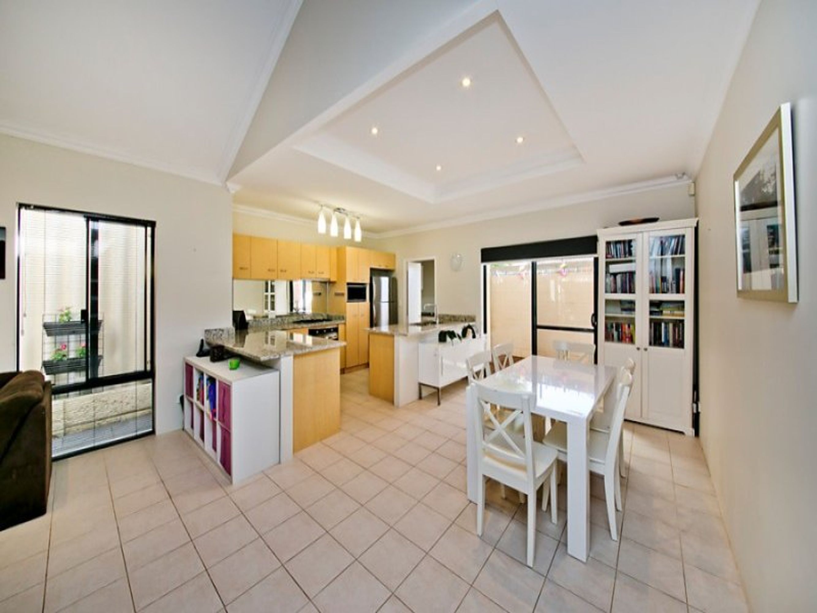 65 Moorland Street, Doubleview - Thumbnail 4