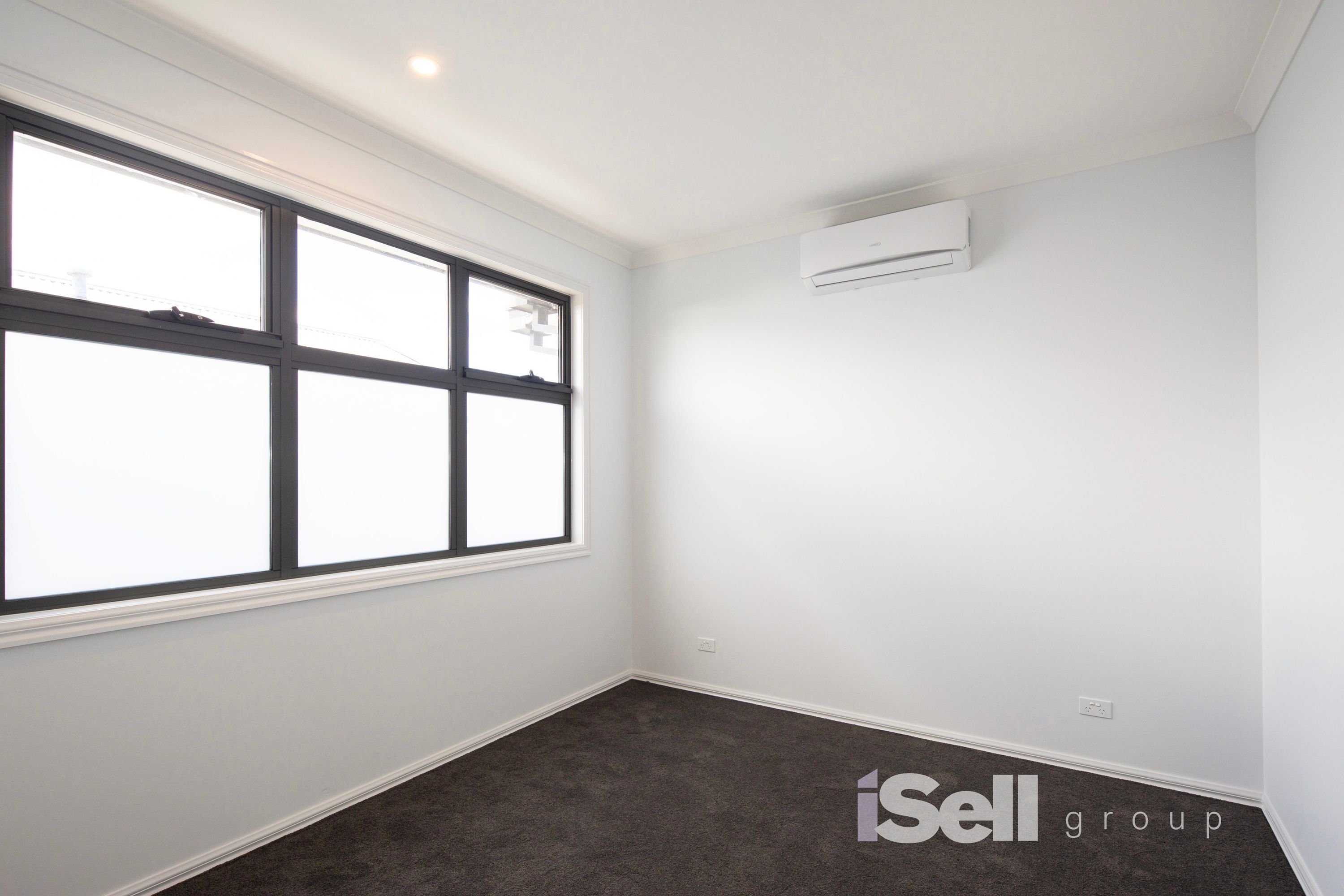 2/5 Union Grove, Springvale - Thumbnail 2