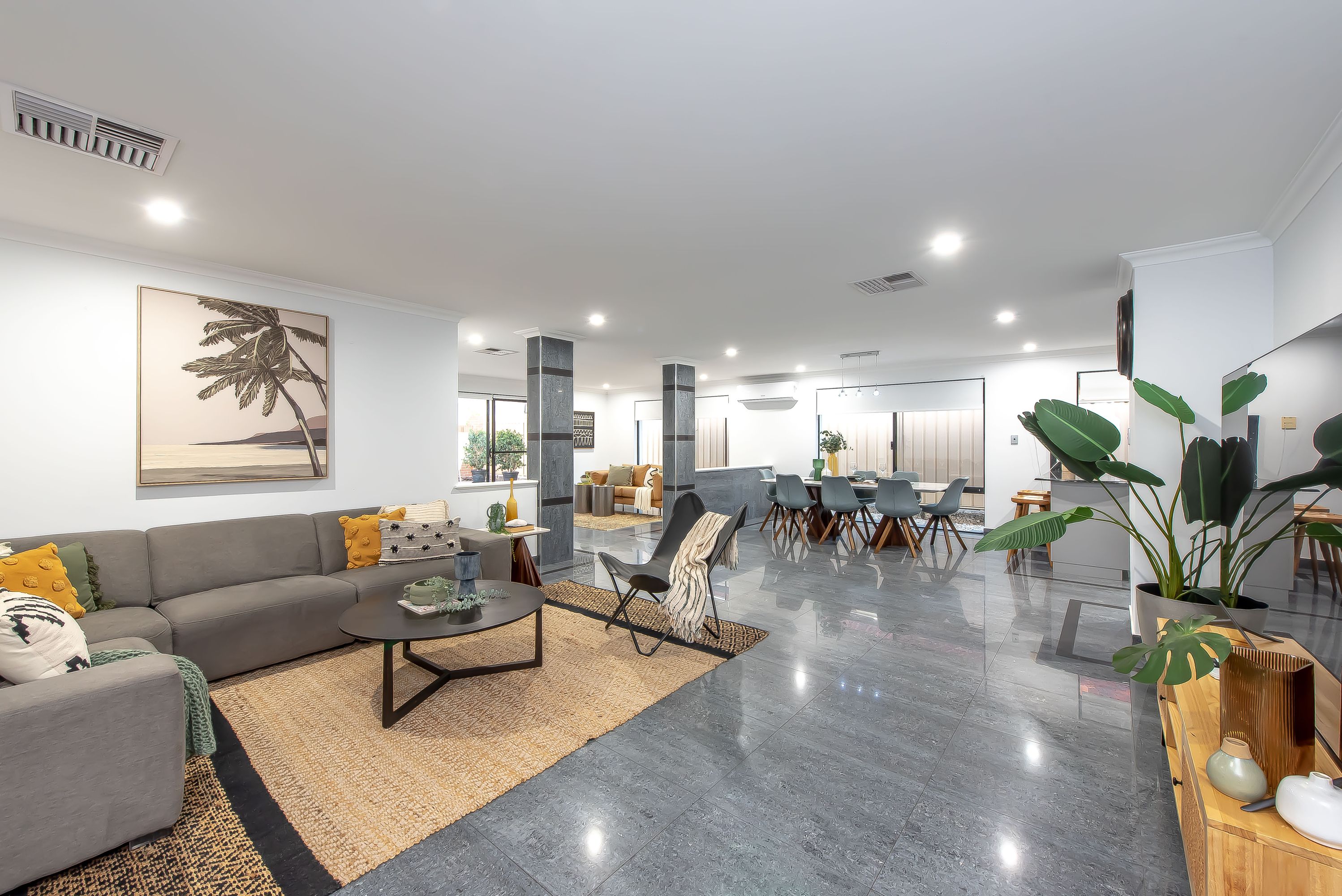 1 Tyrone Lane, Darch - Thumbnail 2