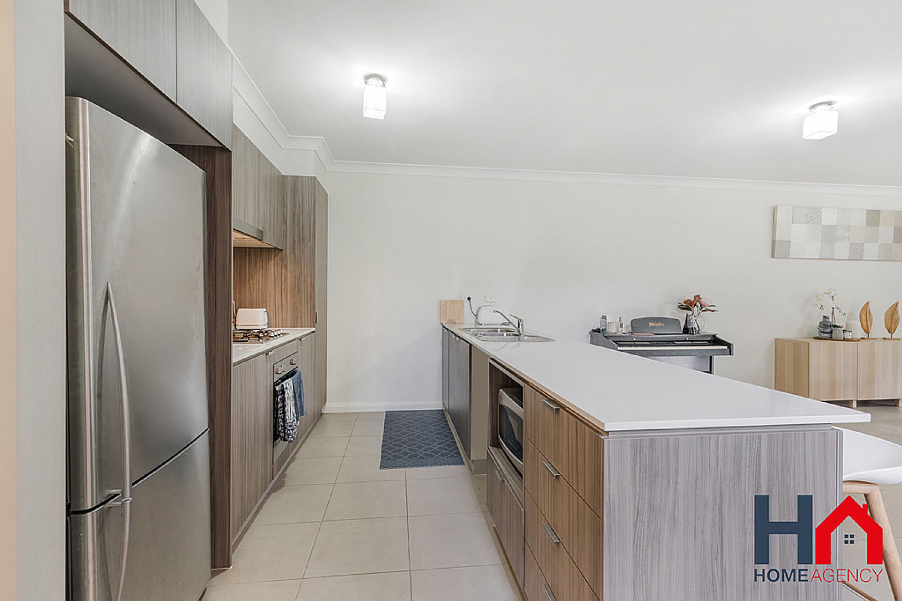 21 Bishop Crescent, Bonnyrigg - Thumbnail 5