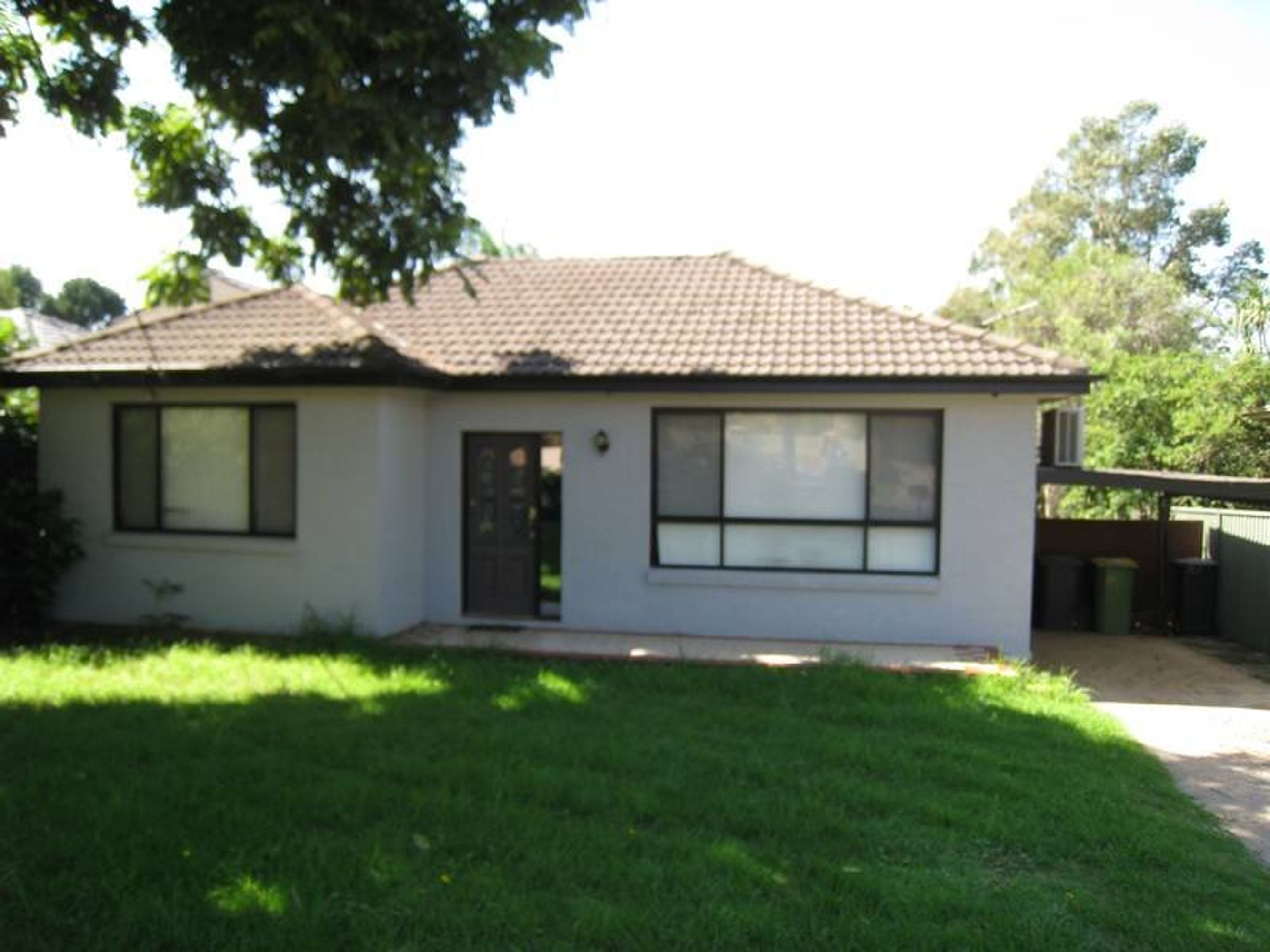 8 Elliot Street, Kingswood - Thumbnail 4