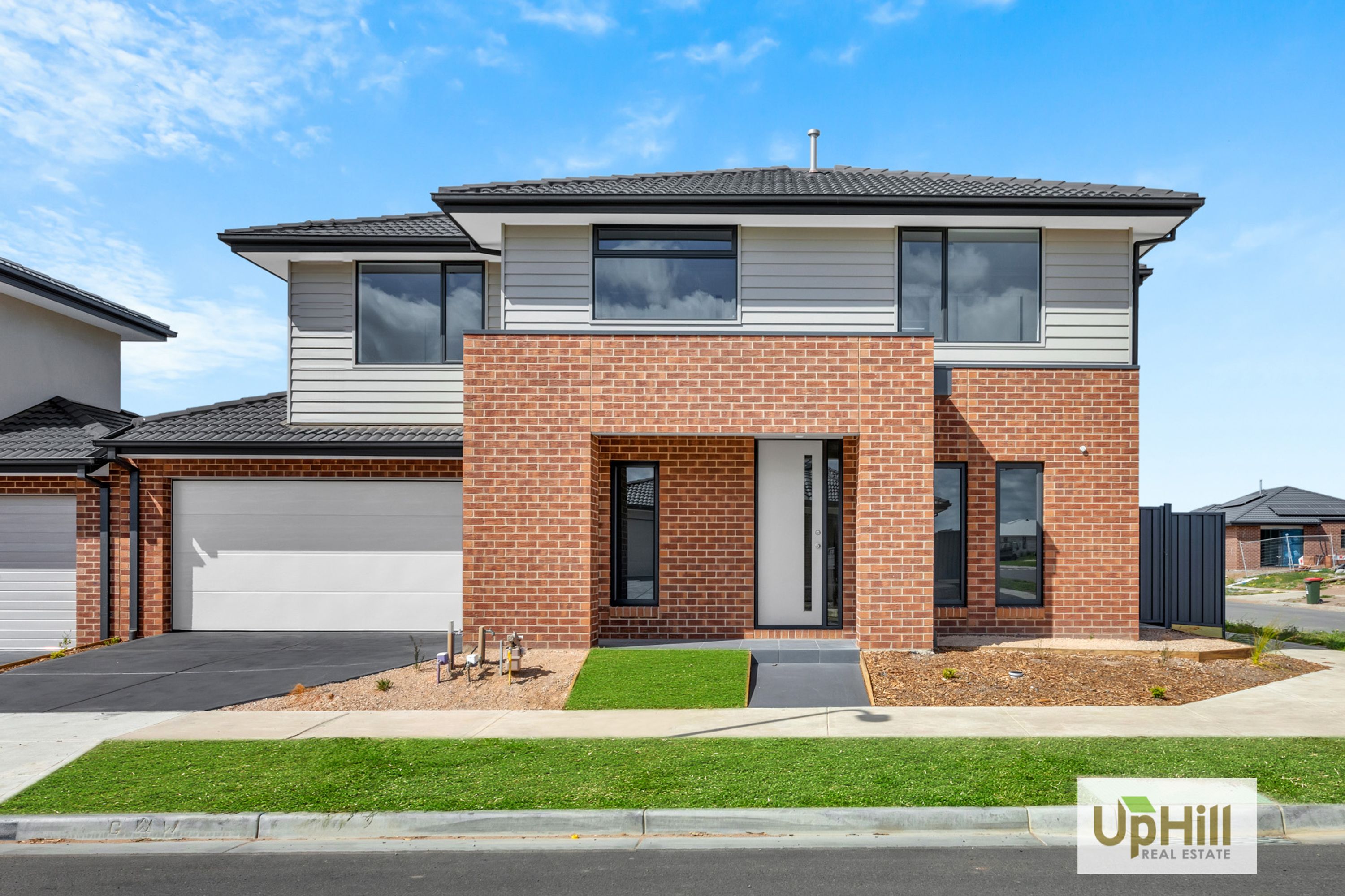 4 Journey Way, Clyde North - Image 1