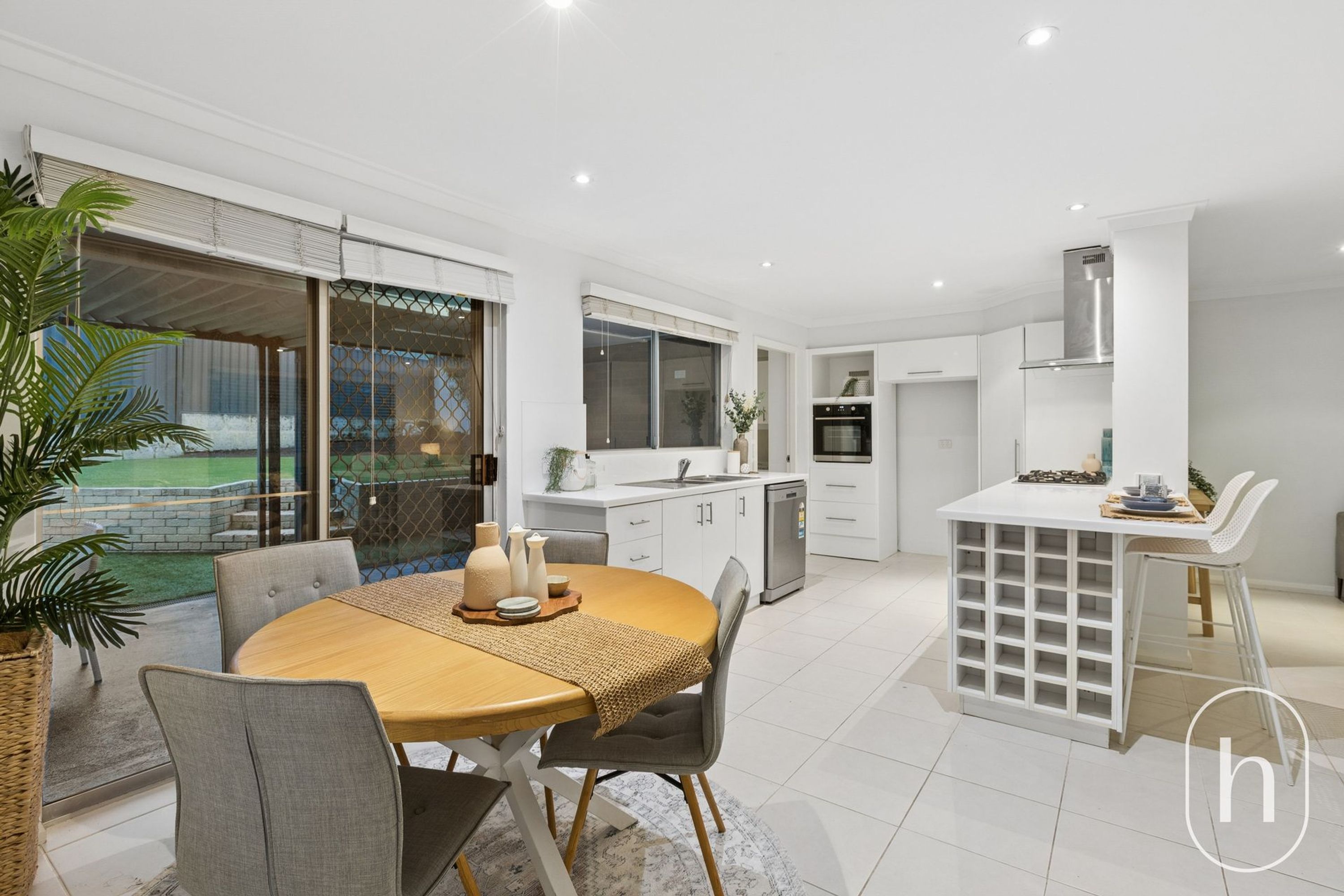 66 Dolphin Way, Beldon - Image 1