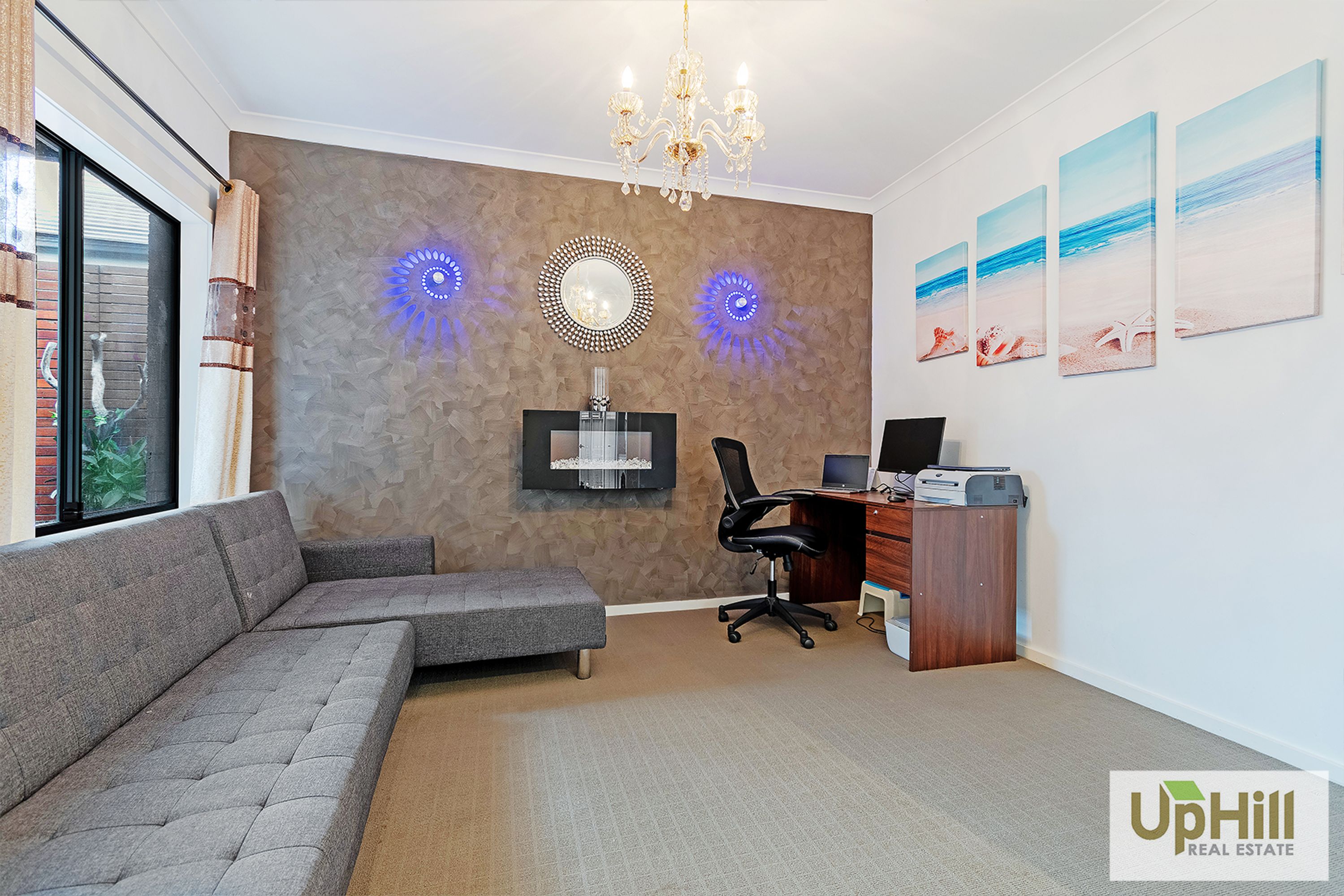 17 HANOVERIAN STREET, Clyde North - Thumbnail 4