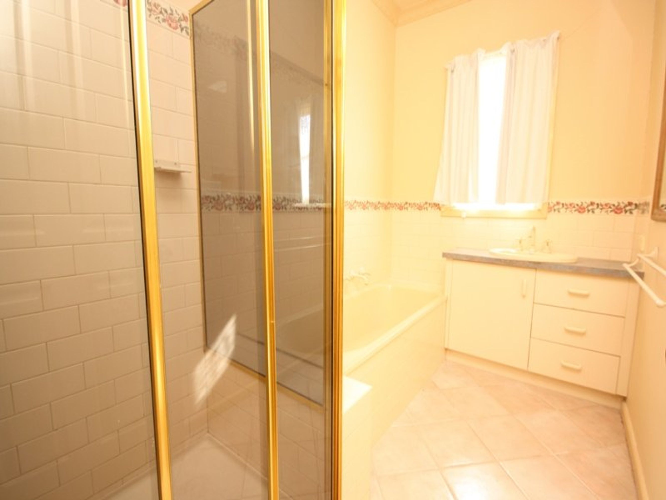 9 Sunnyside Avenue, Horsham VIC 3400, Horsham - Thumbnail 5