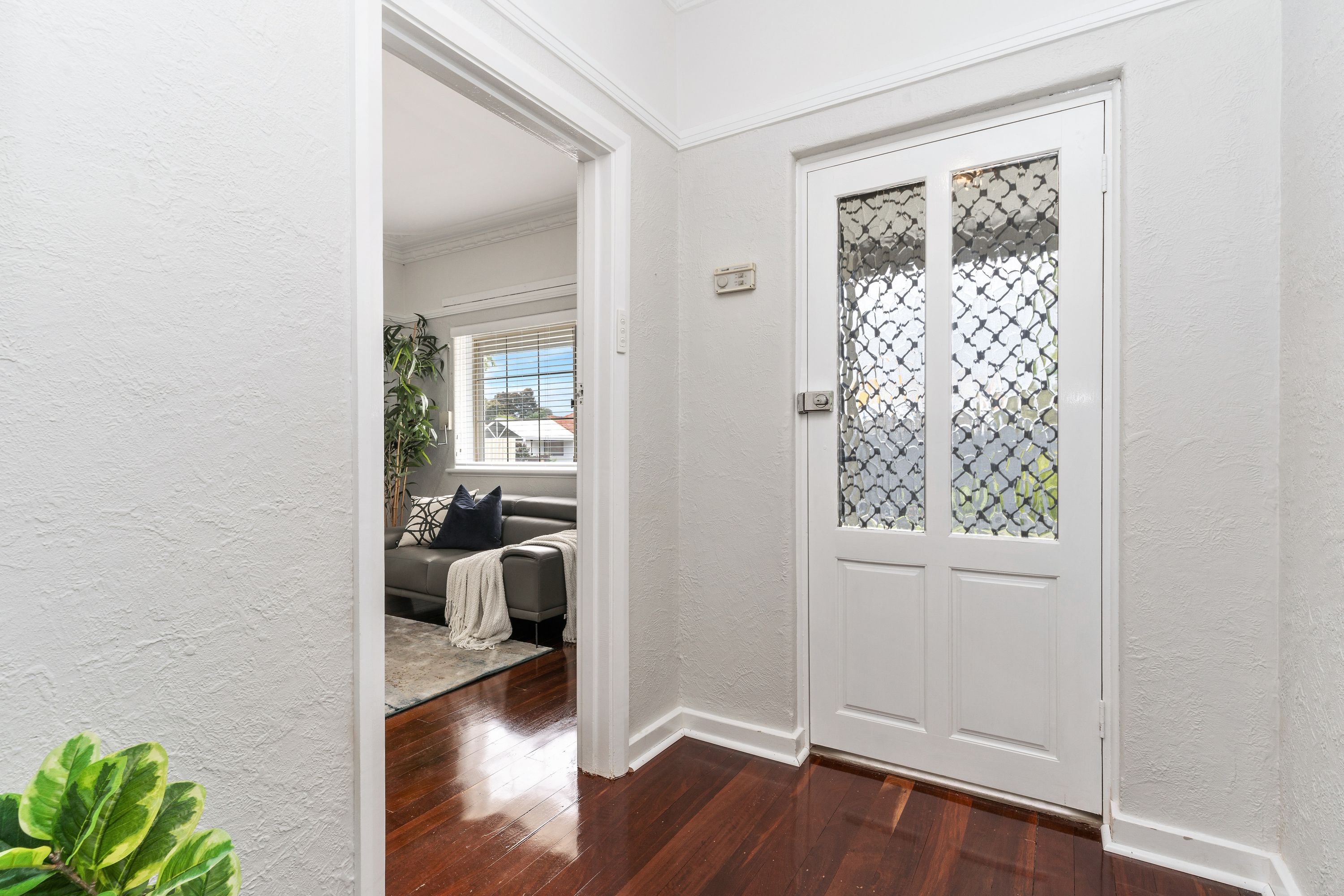 13 Chapman Road, St James - Thumbnail 5