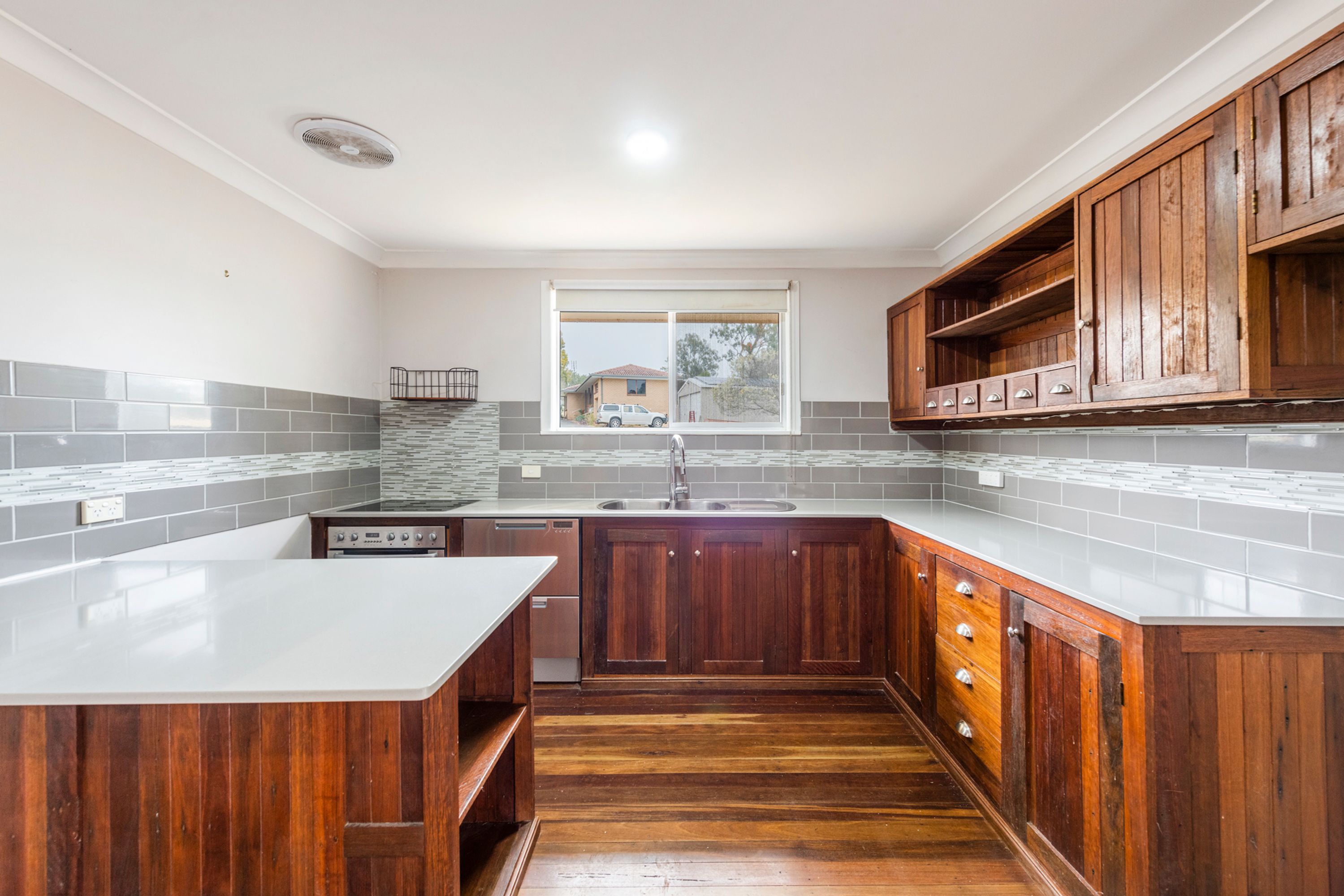 44 Mulligan Drive, Waterview Heights - Thumbnail 8