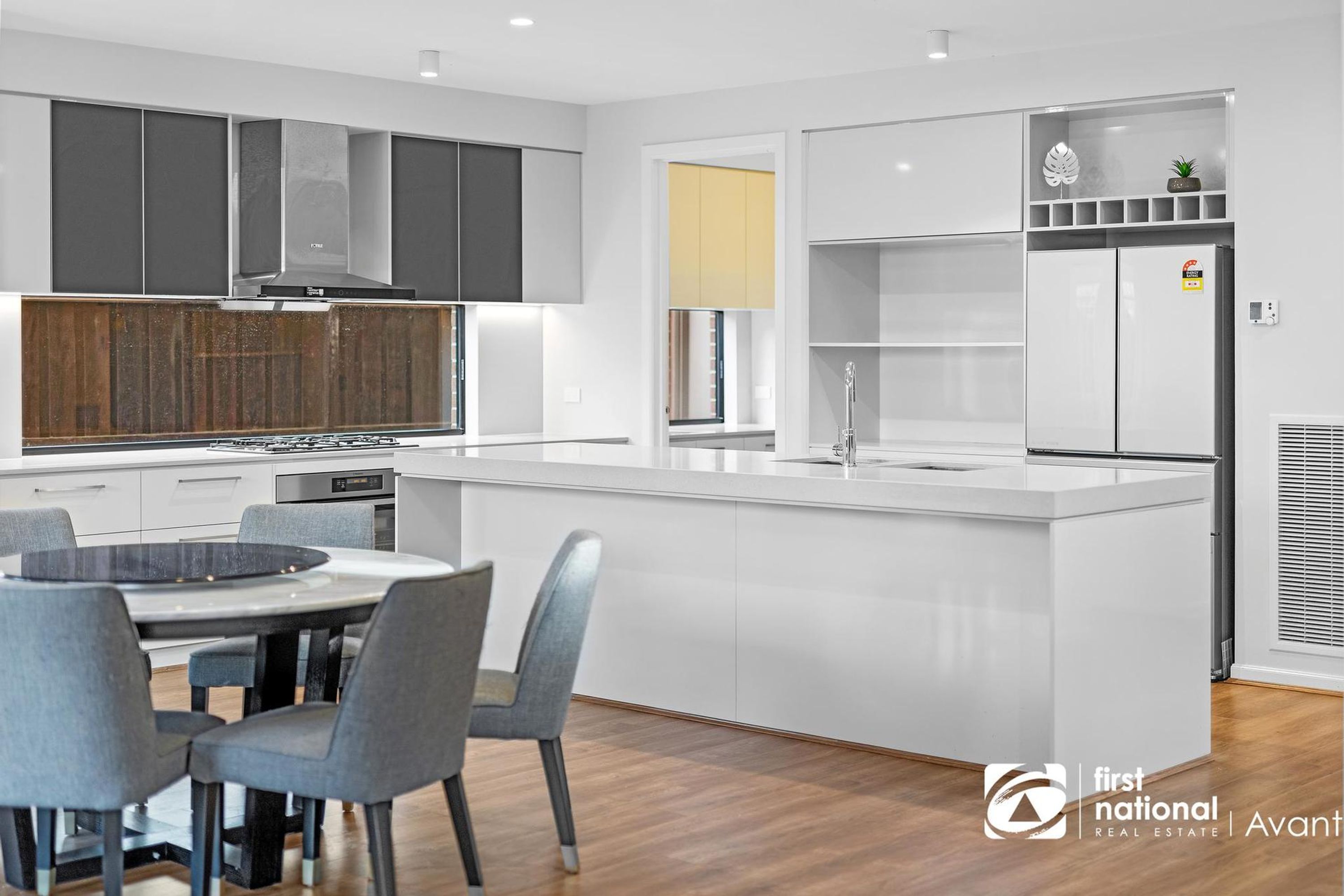 8 Harrington Street, Keysborough - Thumbnail 5
