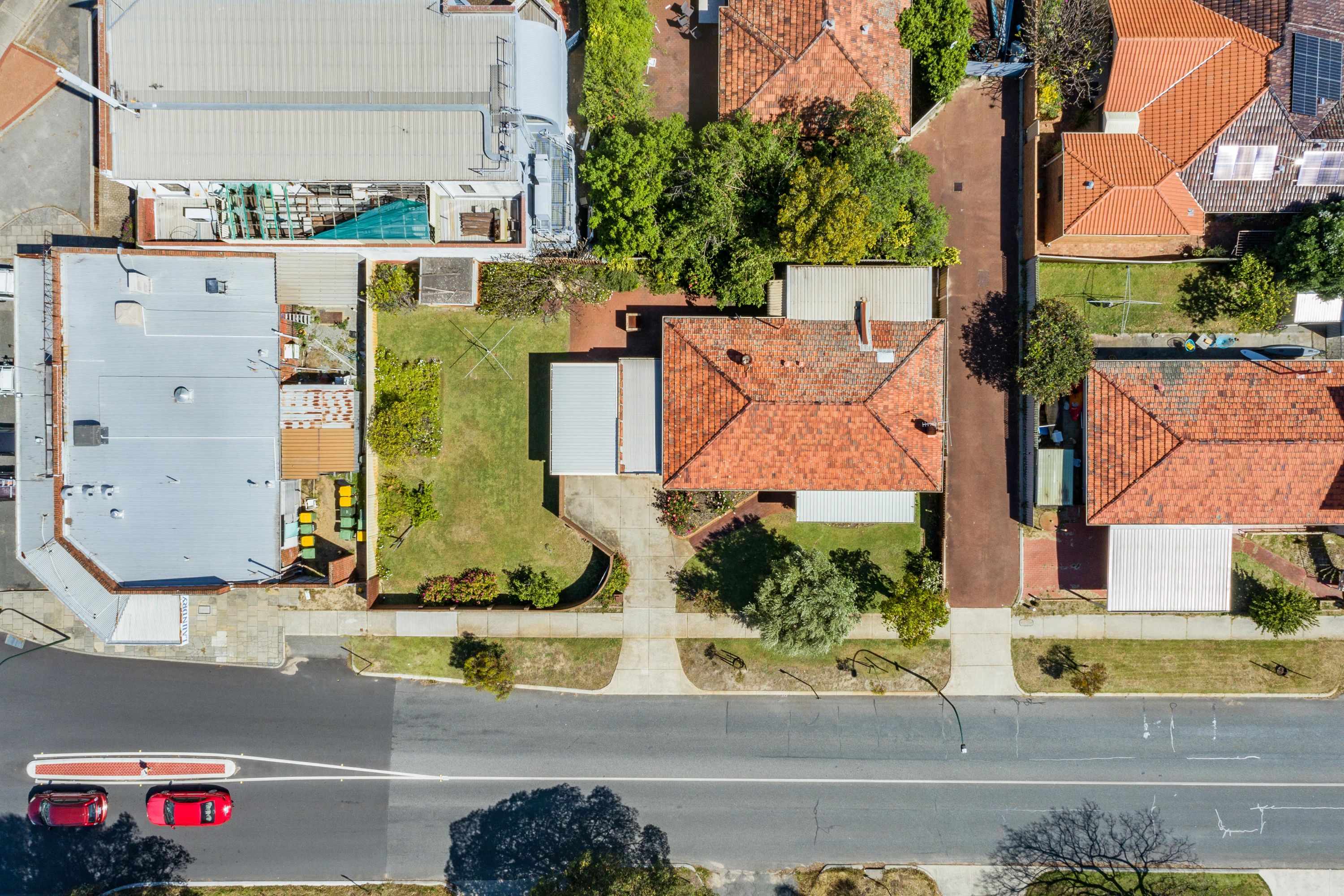 11 Henley Street, Como - Thumbnail 5
