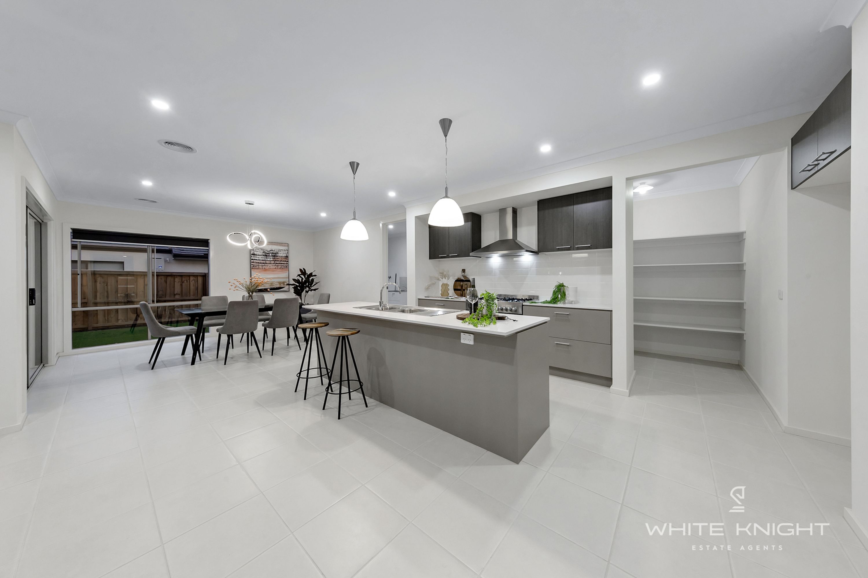 111 Waterfern Street, Fraser Rise VIC 3336, Fraser Rise - Thumbnail 7