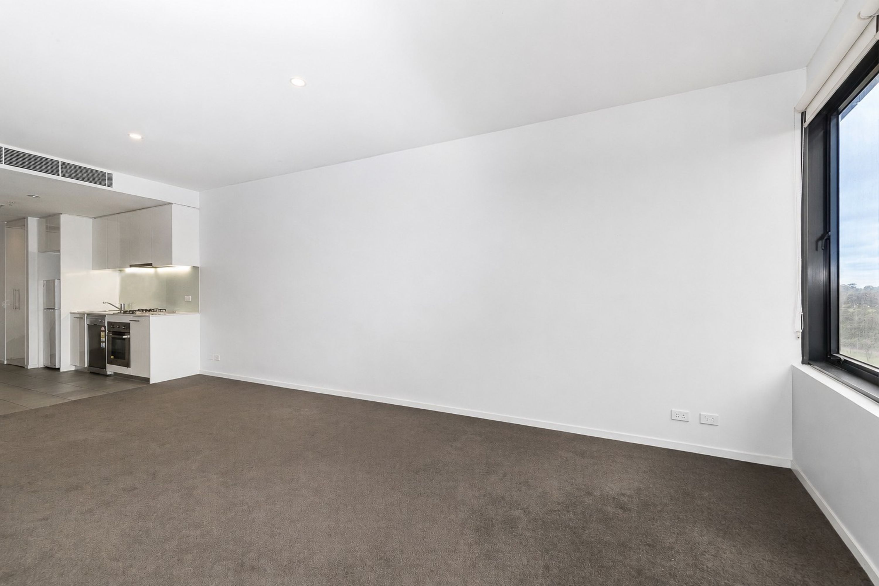 1811/18 Mt Alexander Road, Travancore - Thumbnail 4