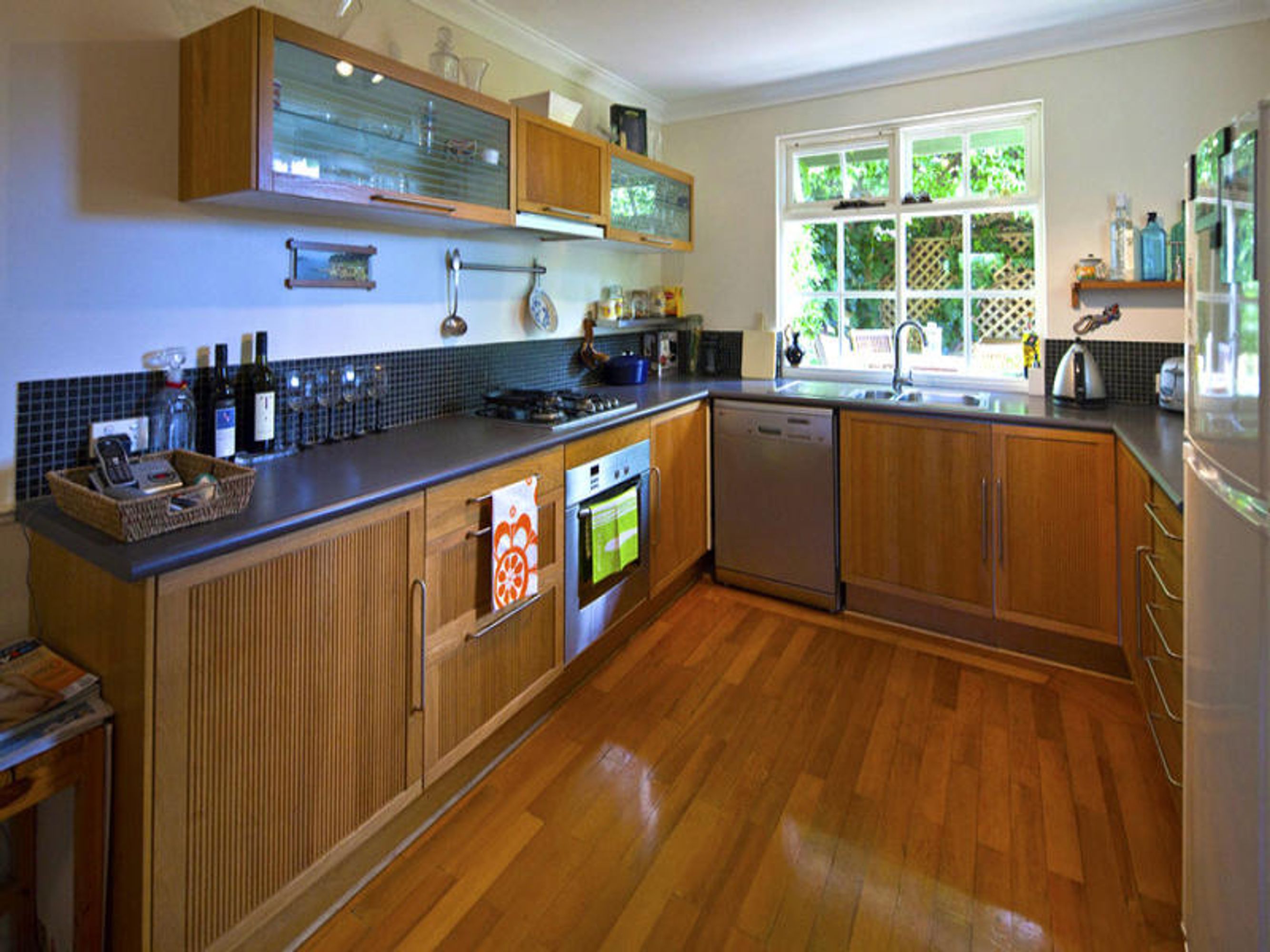2/25 Barnfield Road, Claremont, WA 6010, Claremont - Thumbnail 8