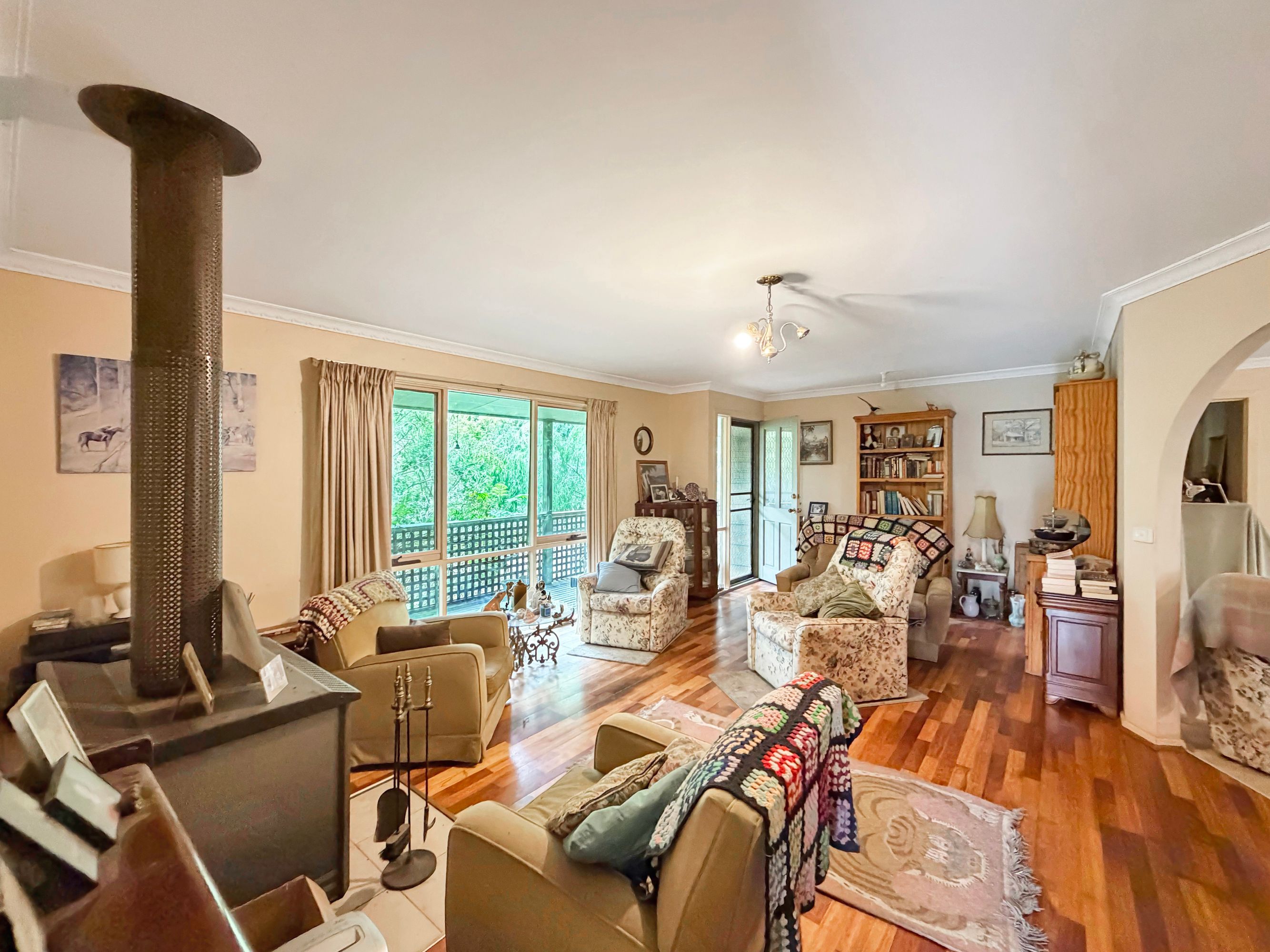 65 Lester Drive, Nyora - Thumbnail 3