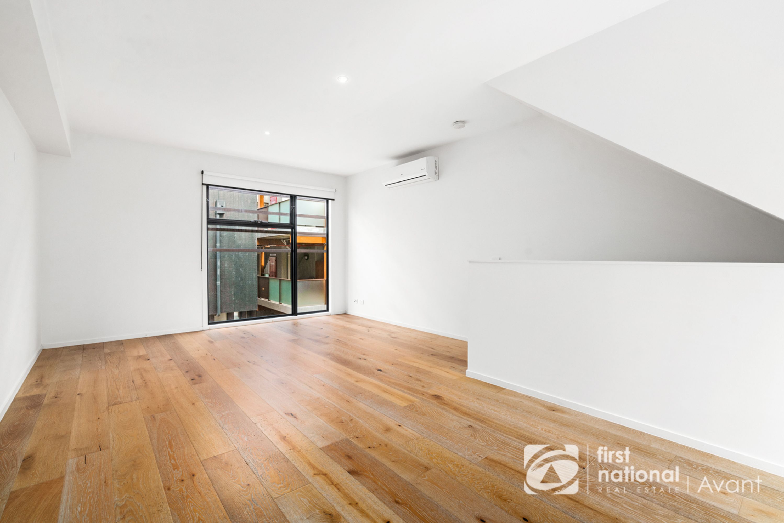 9/54 Gadd Street, Northcote - Thumbnail 4