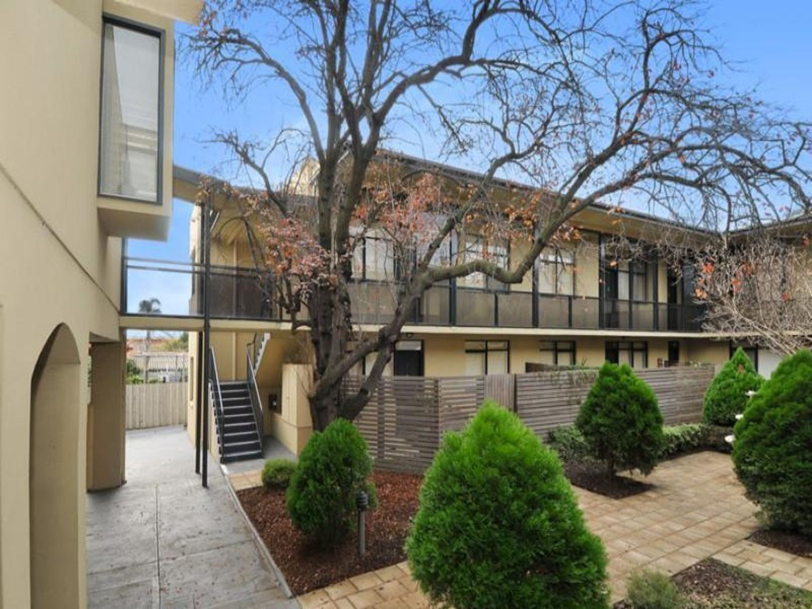 2/120 Princess Street, Kew - Thumbnail 3