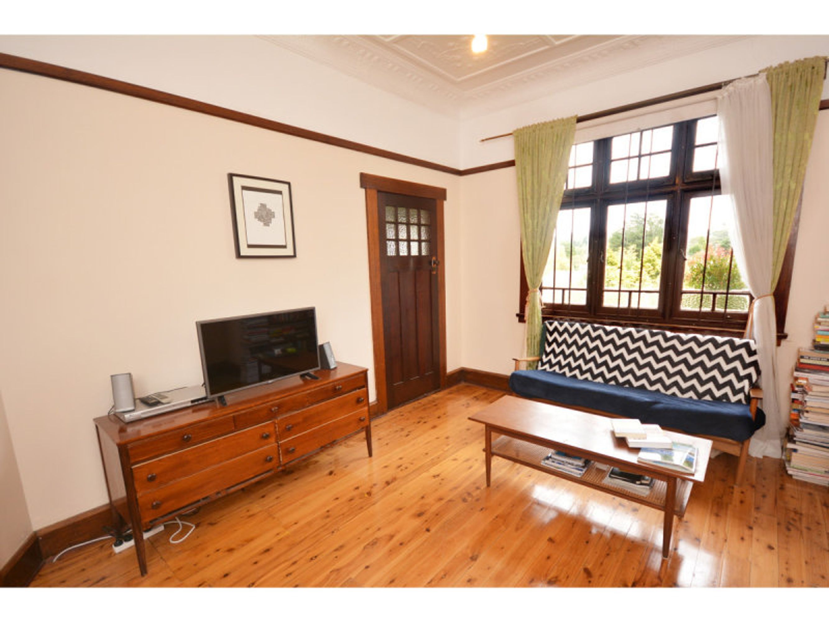 15 Dora Street, Katoomba - Thumbnail 2