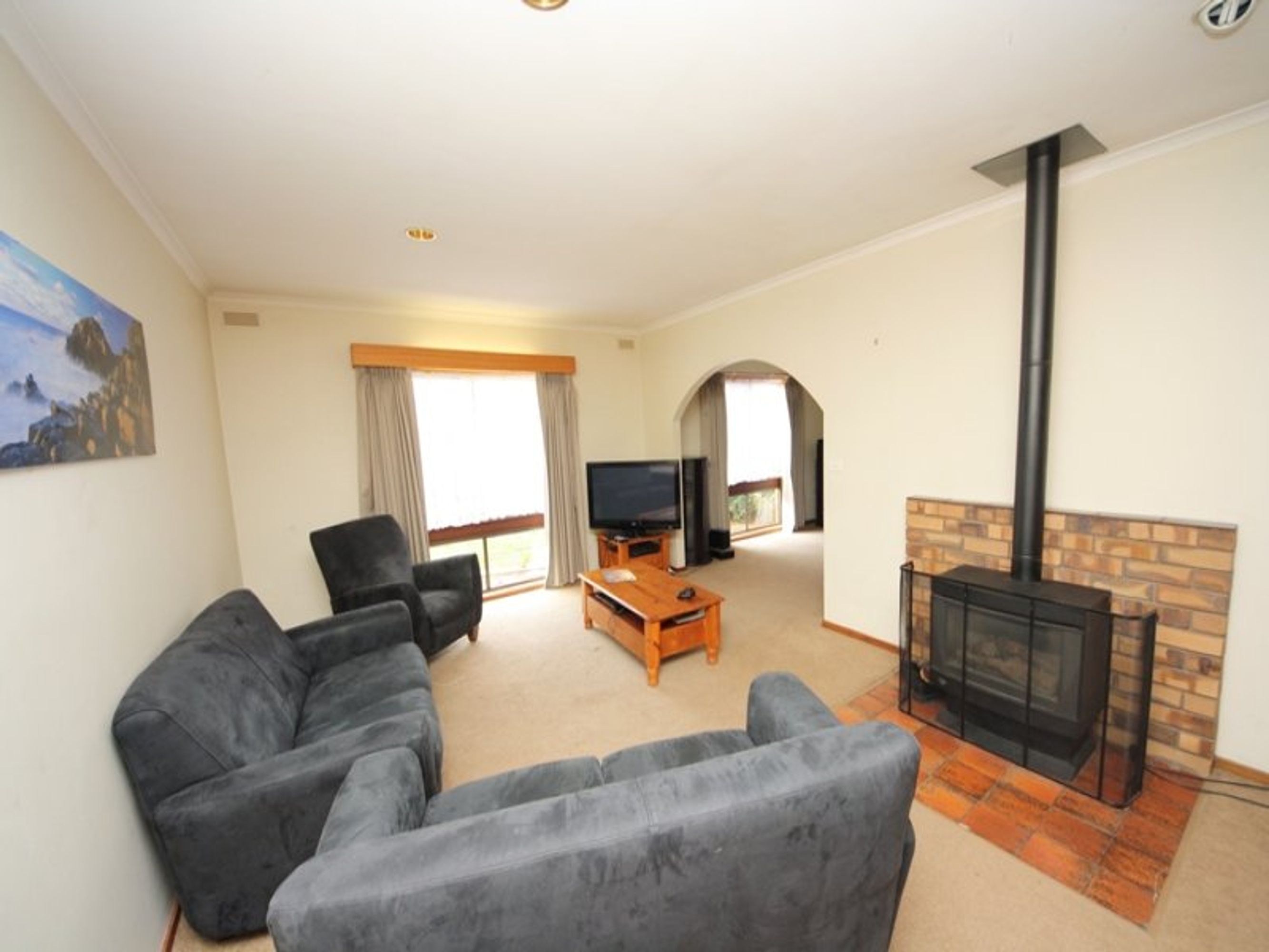 29 Webster Street, Horsham VIC 3400, Horsham - Thumbnail 2