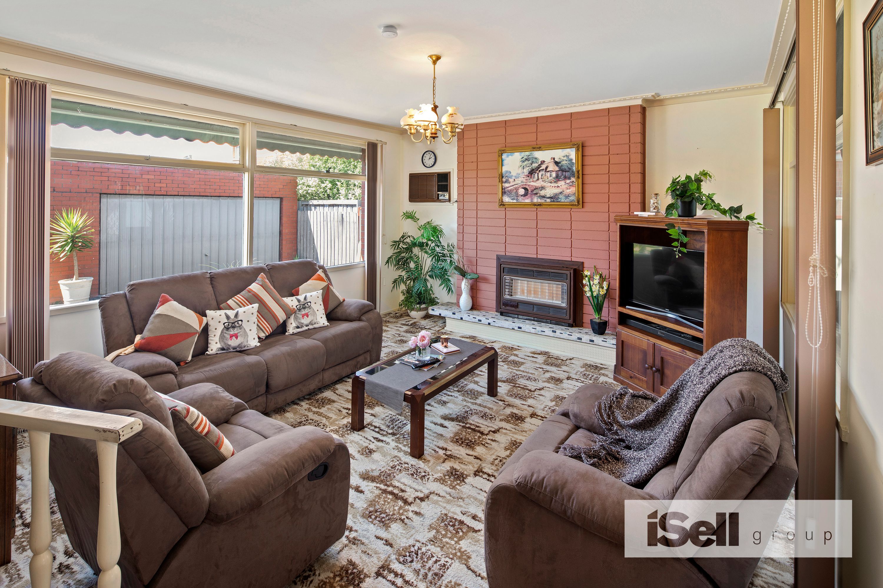 27 Heather Grove, Springvale - Thumbnail 4