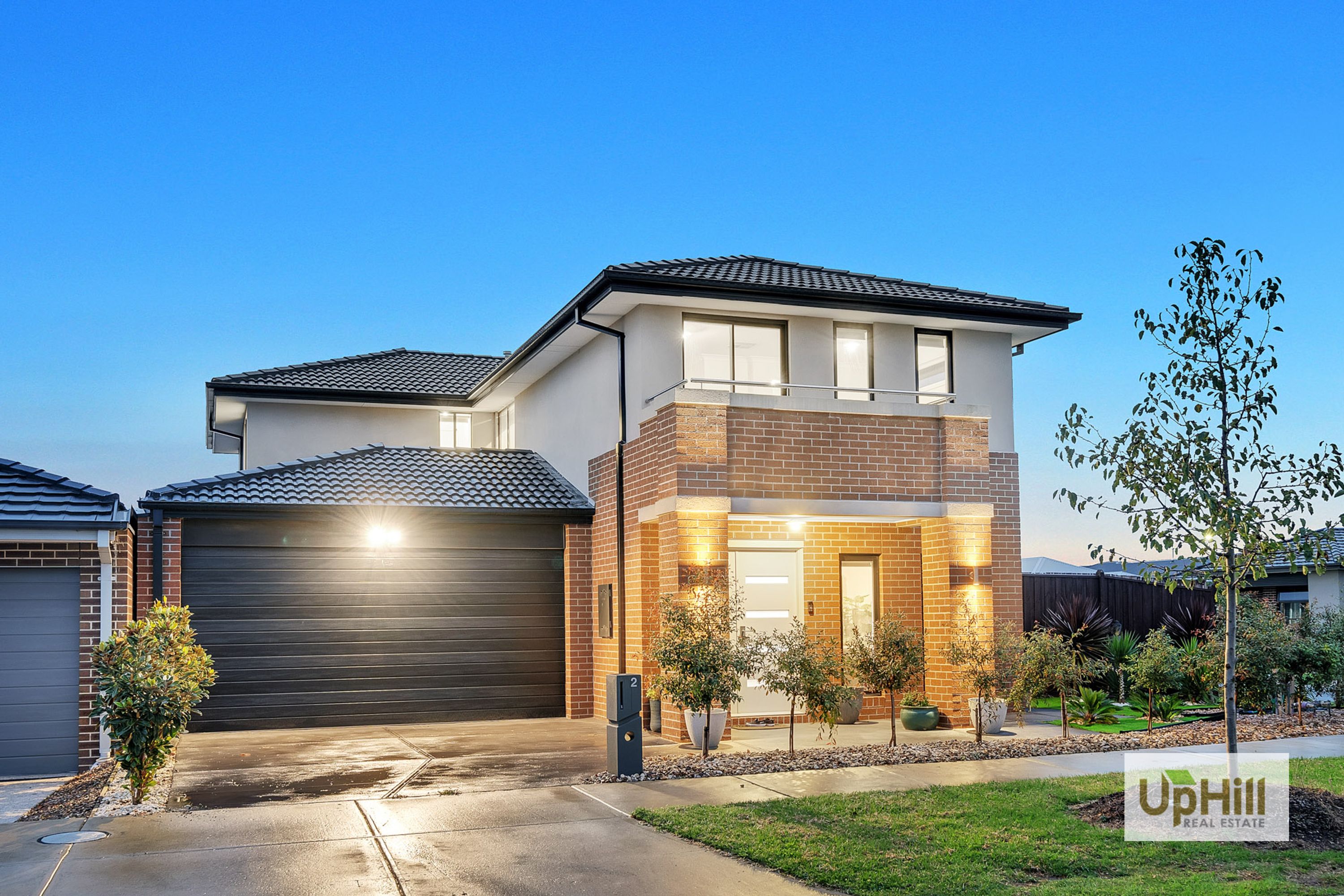 2 Girona Drive, Clyde North - Thumbnail 2