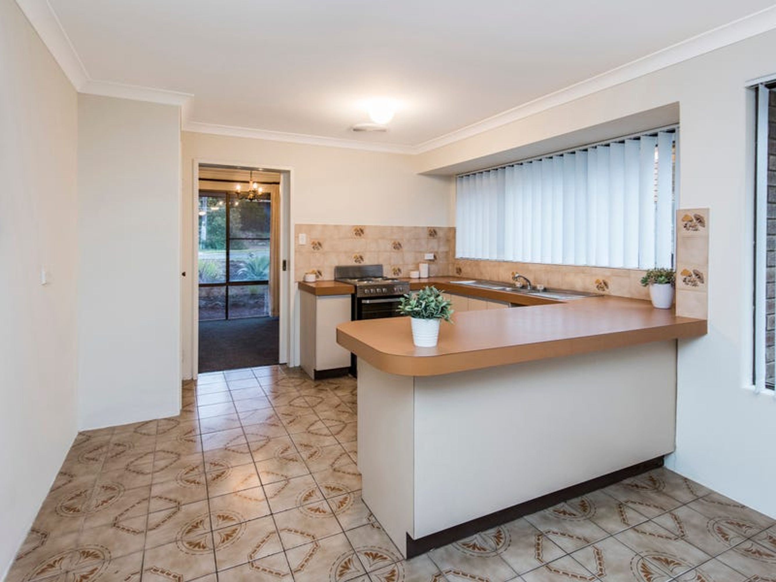 4 Bernard Manning Drive, Duncraig, WA 6023, Duncraig - Thumbnail 6