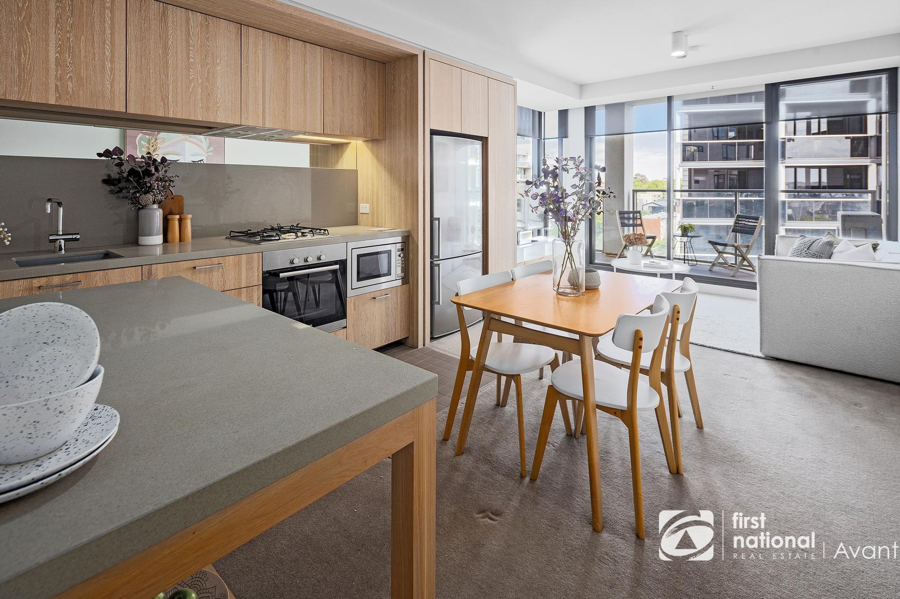 1102/50 Claremont Street, South Yarra - Thumbnail 6