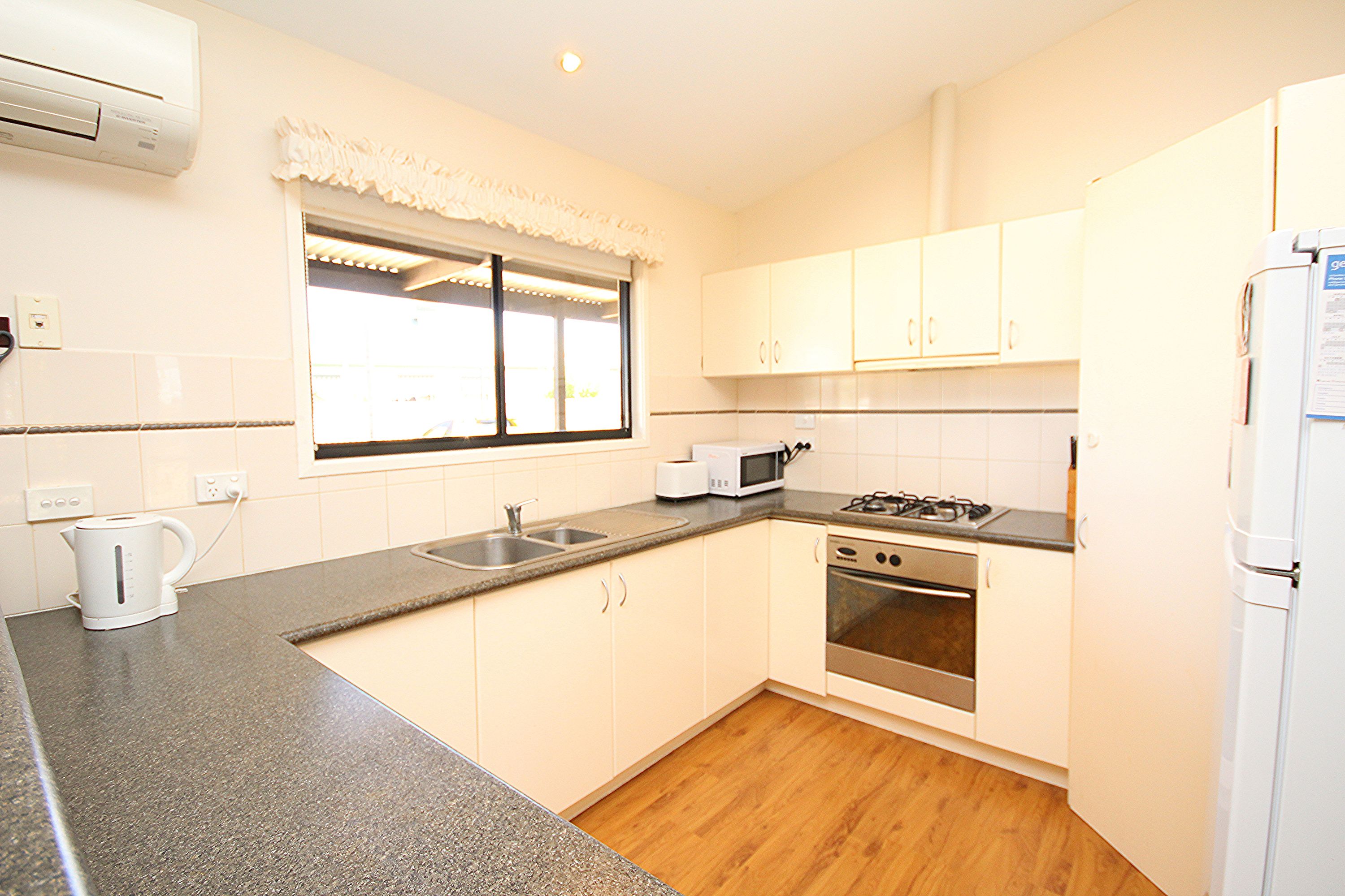 3 Motavu Drive, Horsham VIC 3400, Horsham - Thumbnail 3