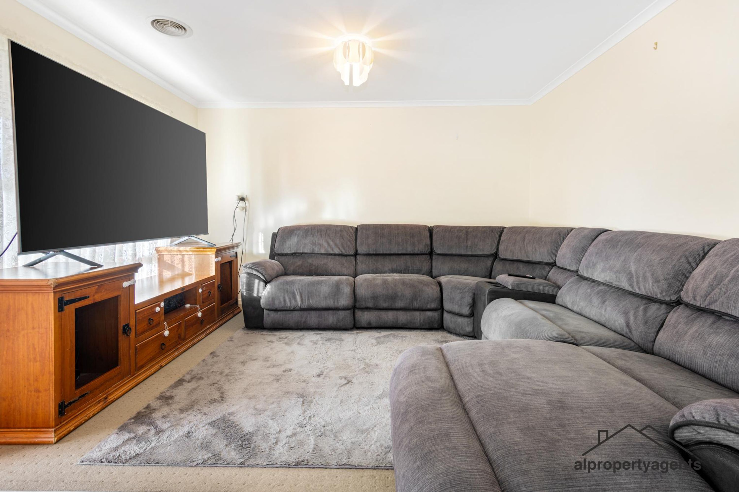 13 Hickson Street, Horsham VIC 3400, Horsham - Thumbnail 3