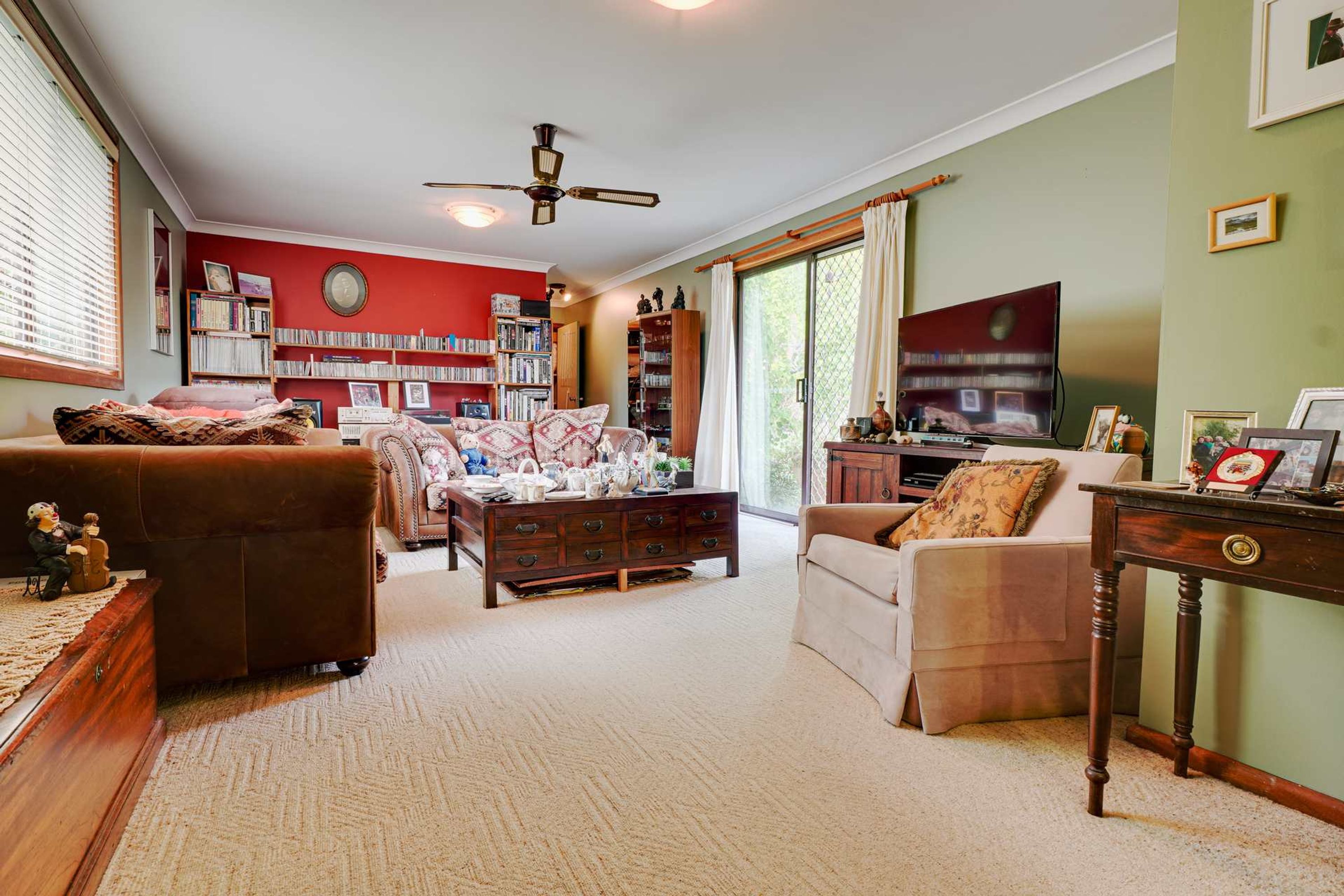 56 Shortland Street, Wentworth Falls - Thumbnail 4