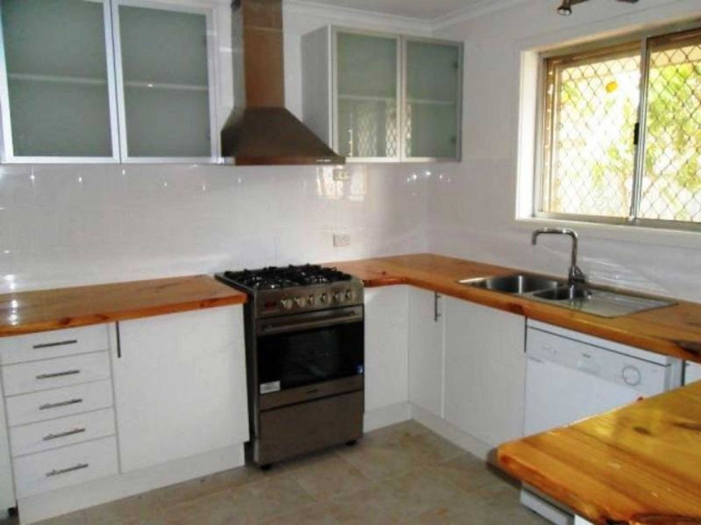 6 Etrema Loop, South Hedland, South Hedland - Thumbnail 3