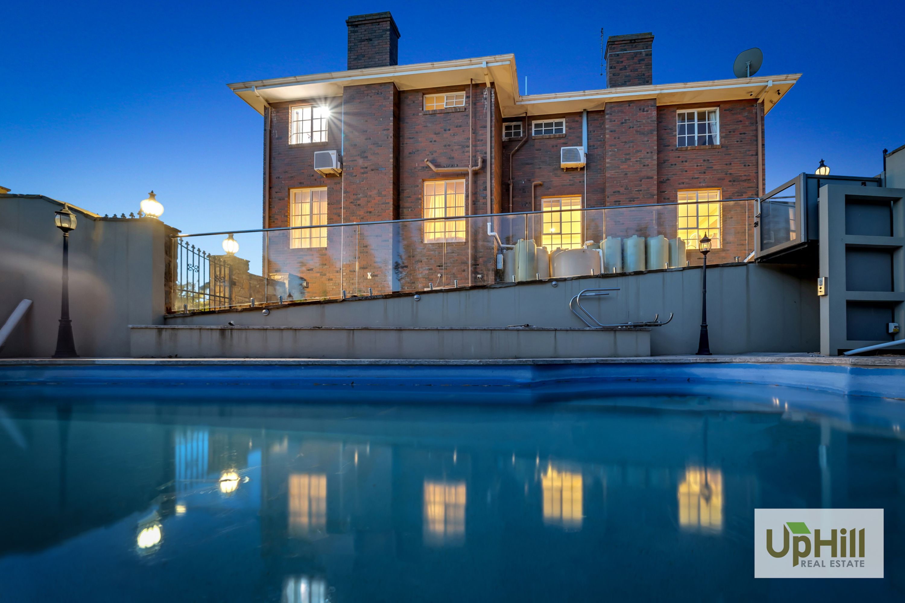 10 Aranmore Crescent, Narre Warren North - Thumbnail 2