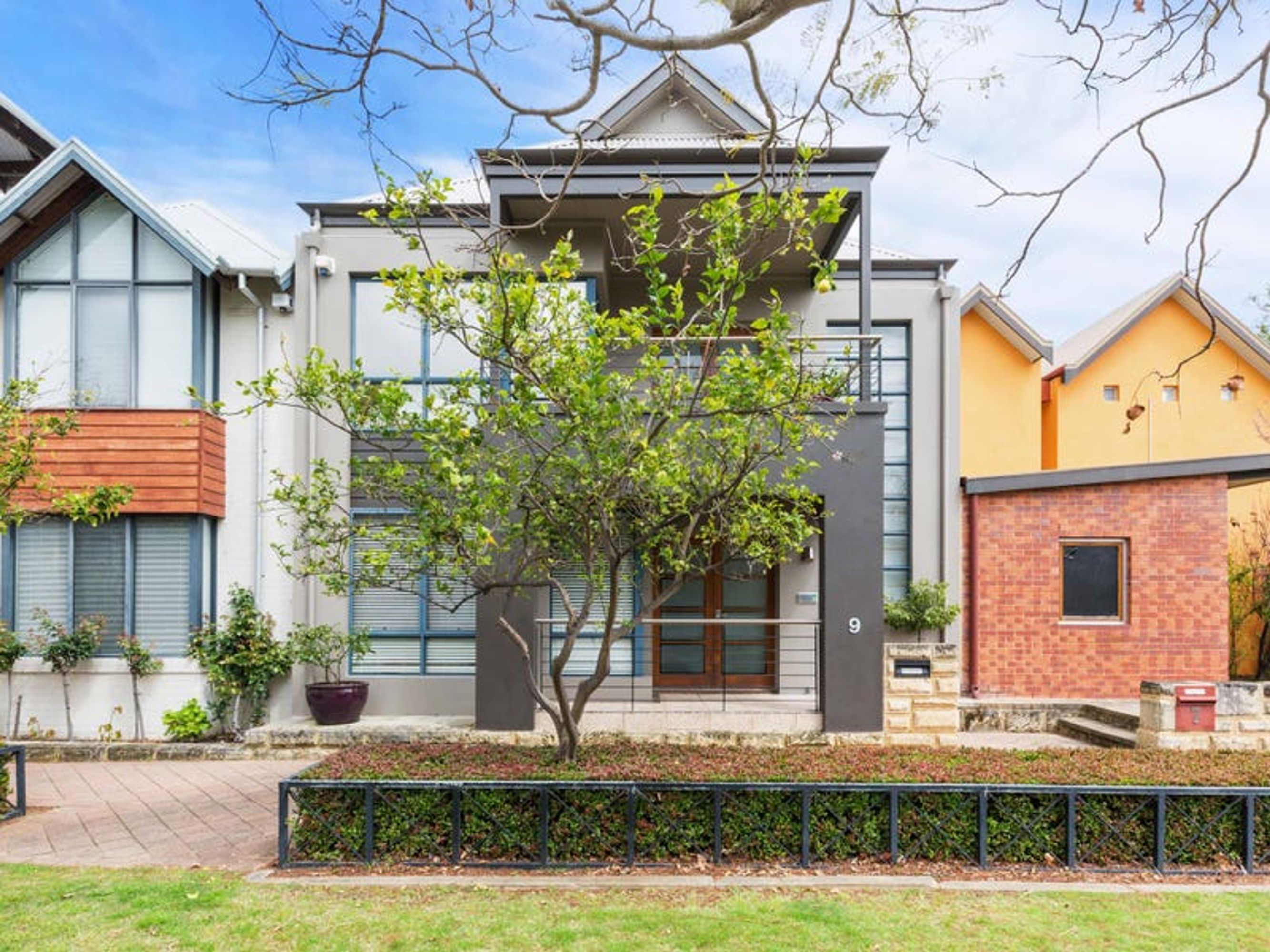 9 Old Jacaranda Way, Subiaco, WA 6008, Subiaco - Thumbnail 2