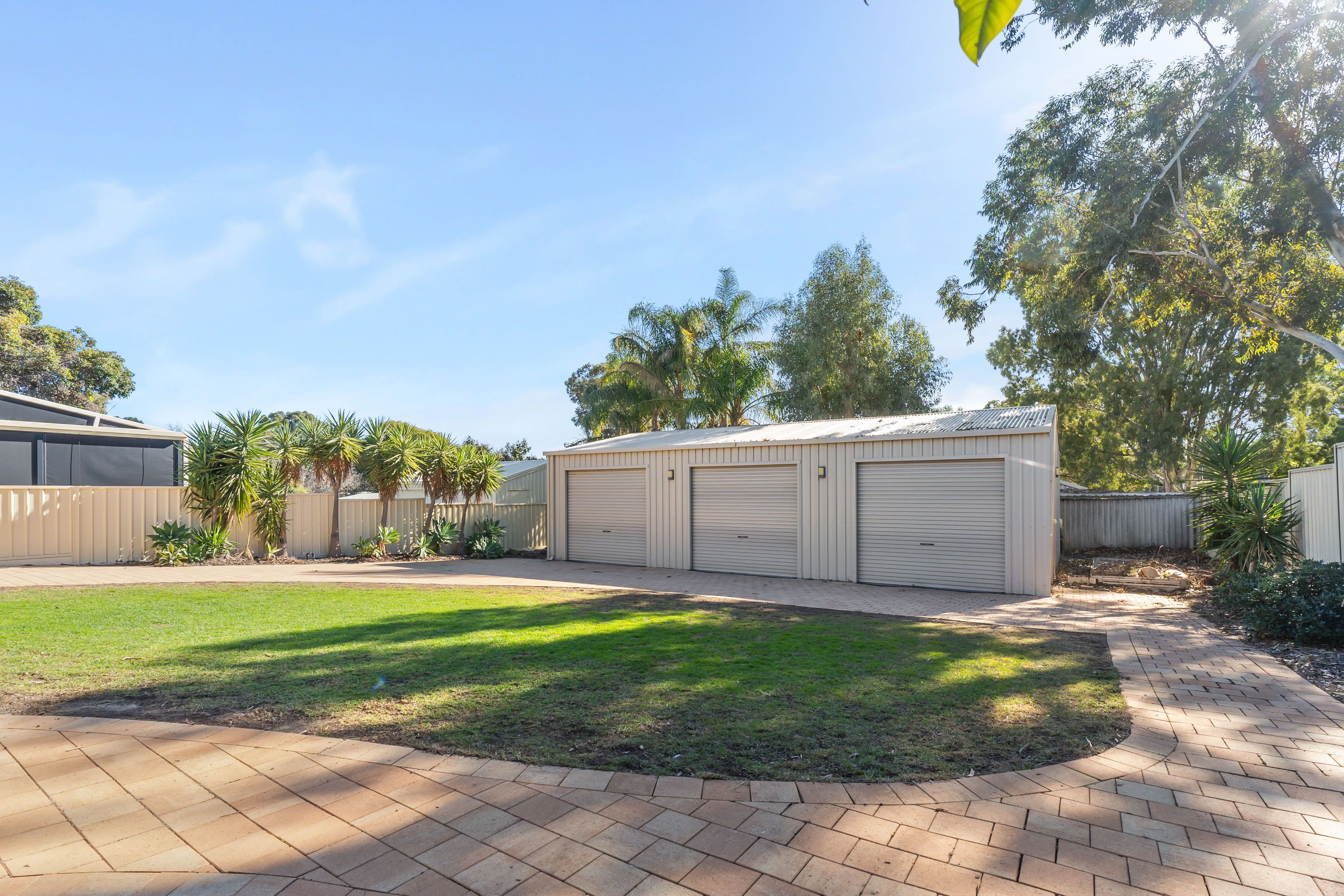27 Barcombe Way, Gosnells - Thumbnail 2