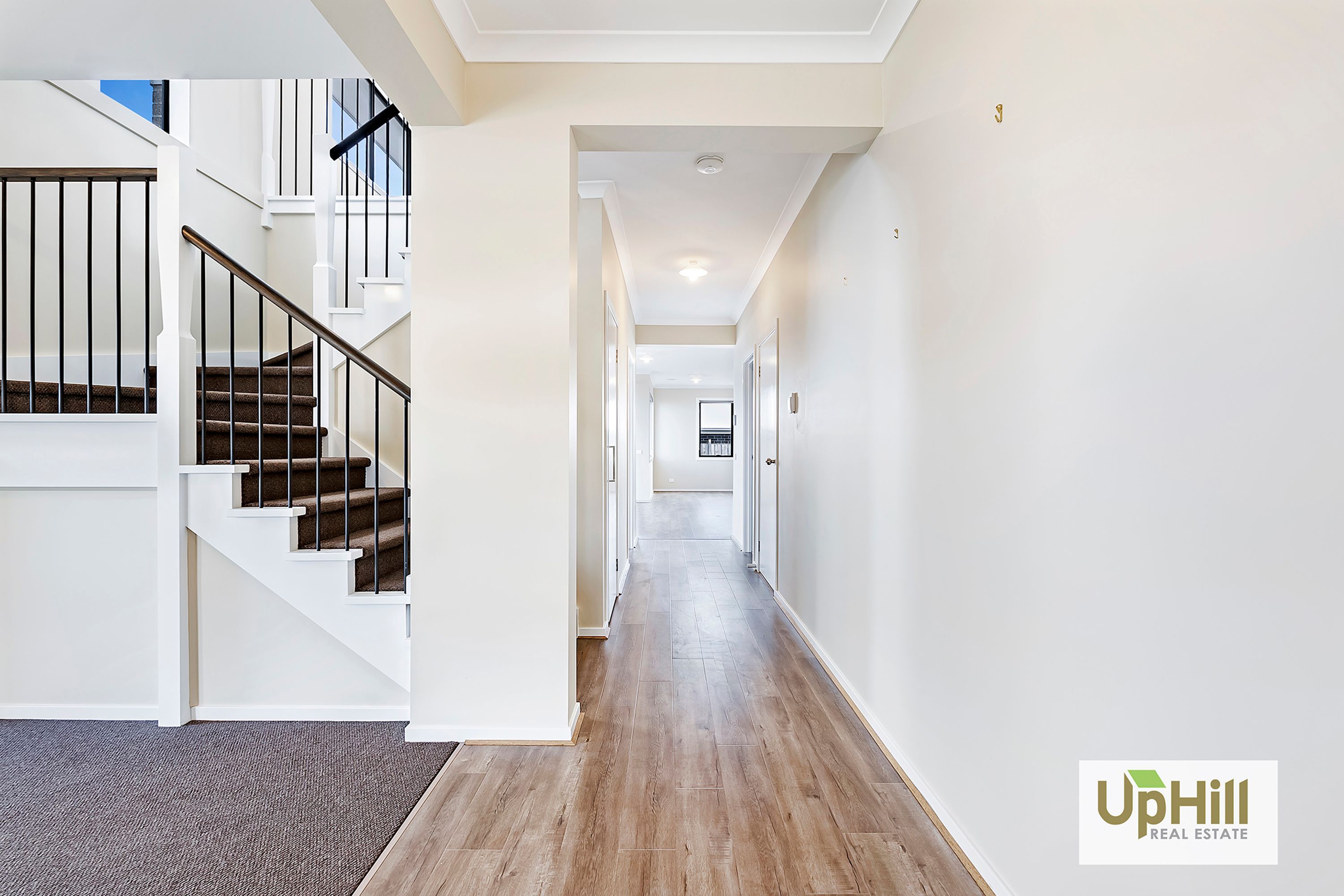 34 Twynam Road, Clyde North - Thumbnail 4