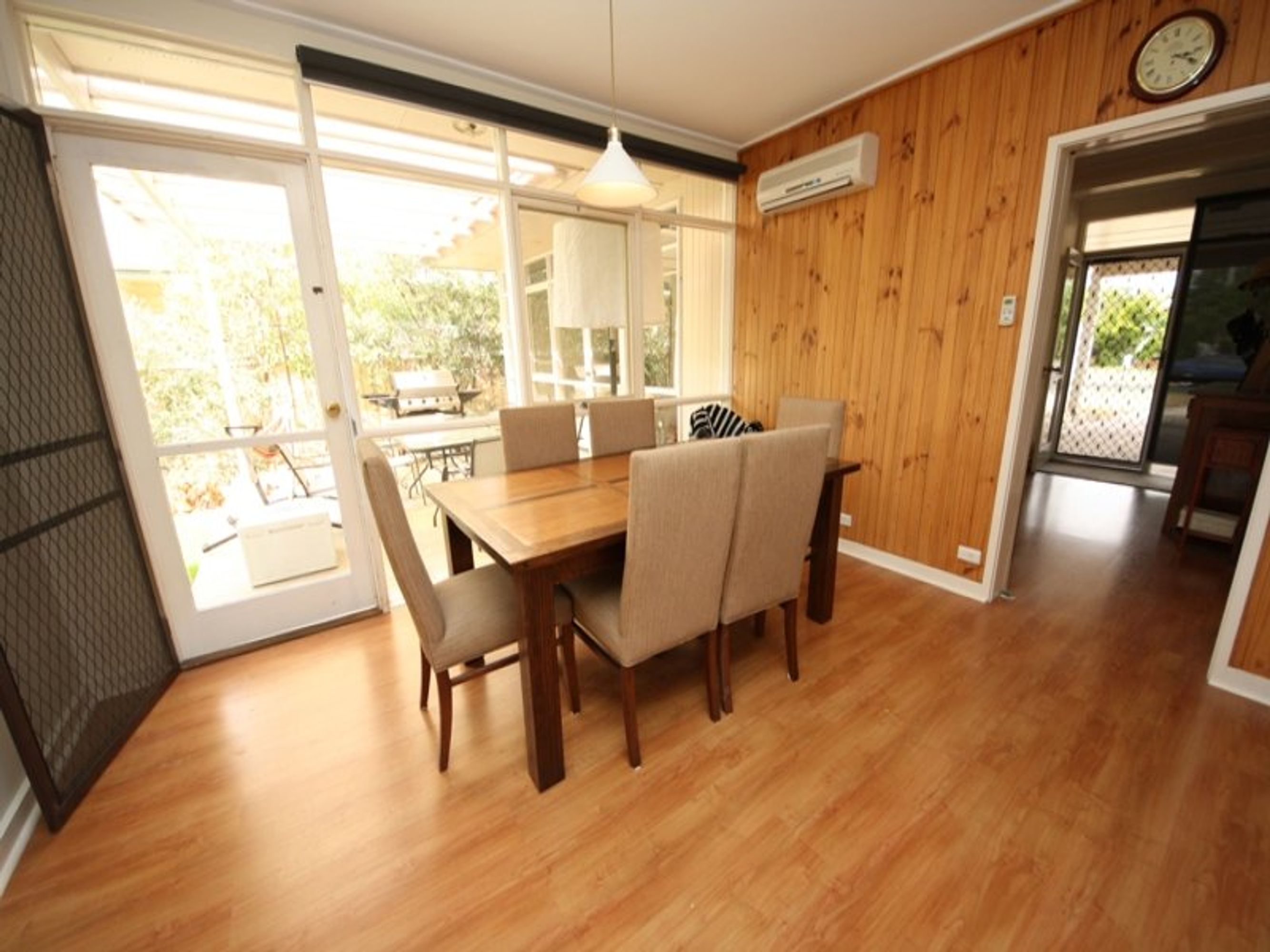 32 Laurel Street, Horsham VIC 3400, Horsham - Thumbnail 3