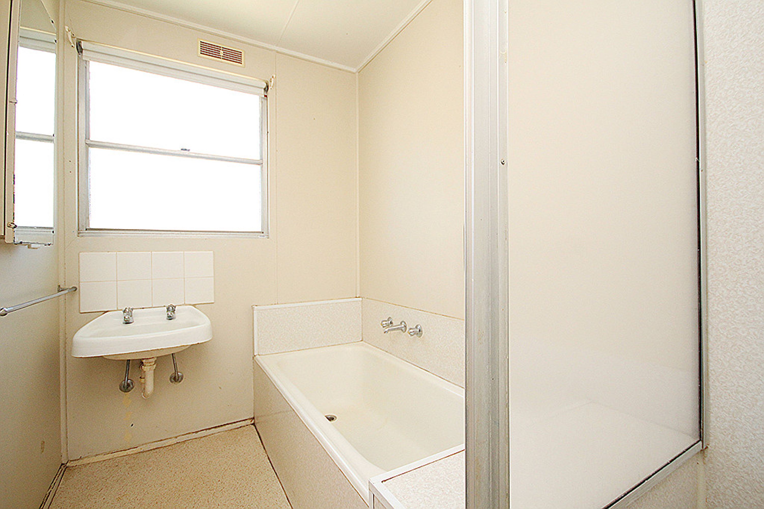 18 Belcher Street, Nhill VIC 3418, Nhill - Thumbnail 8