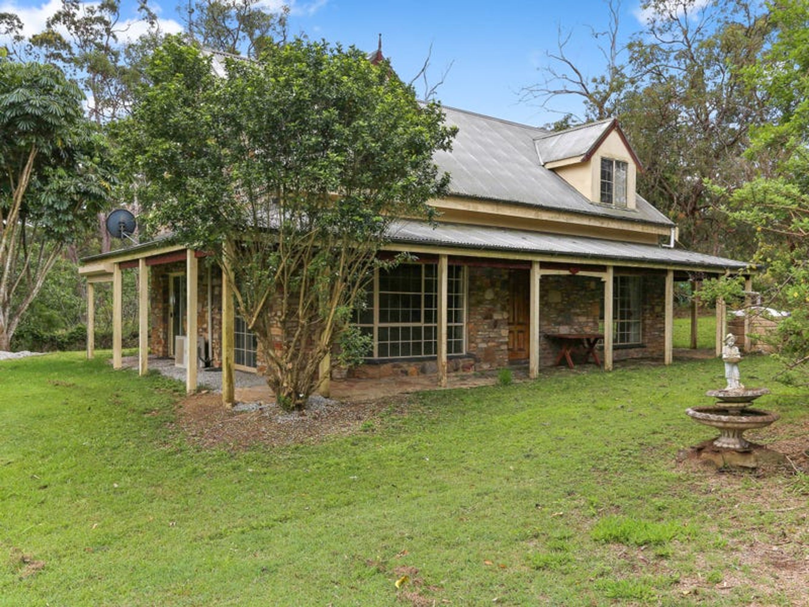 180 Crisp Drive, Ashby Heights - Thumbnail 4