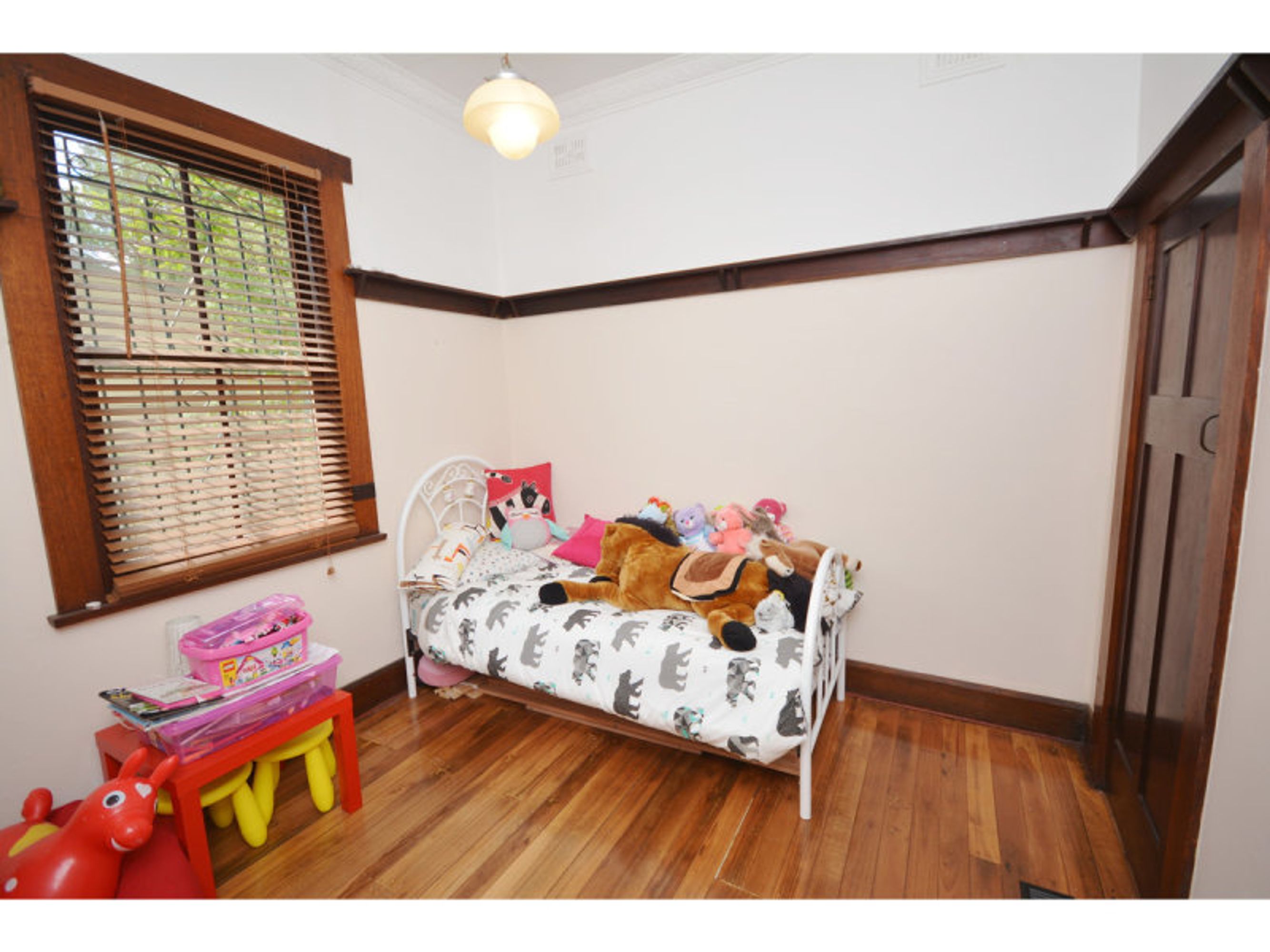 15 Dora Street, Katoomba - Thumbnail 6