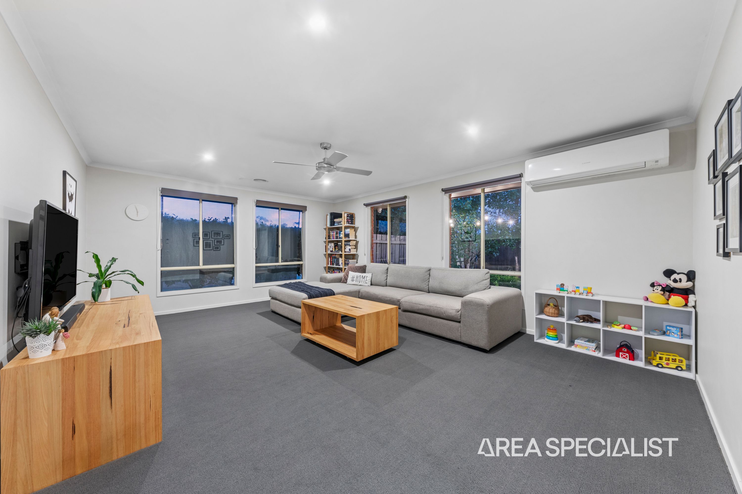 43 Murphy Road, Pakenham - Thumbnail 4