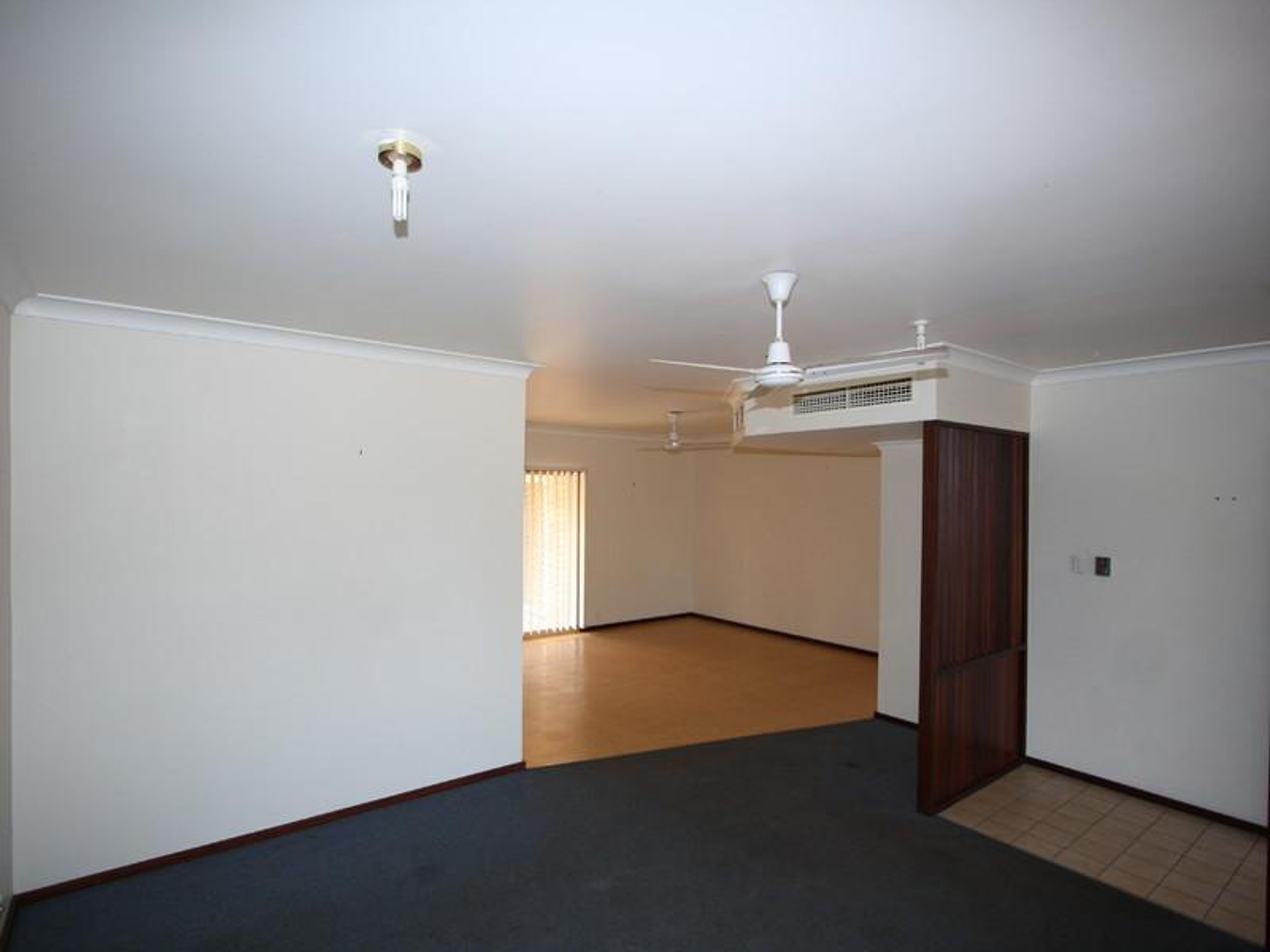 11 Yanderra Crescent, South Hedland, South Hedland - Thumbnail 5