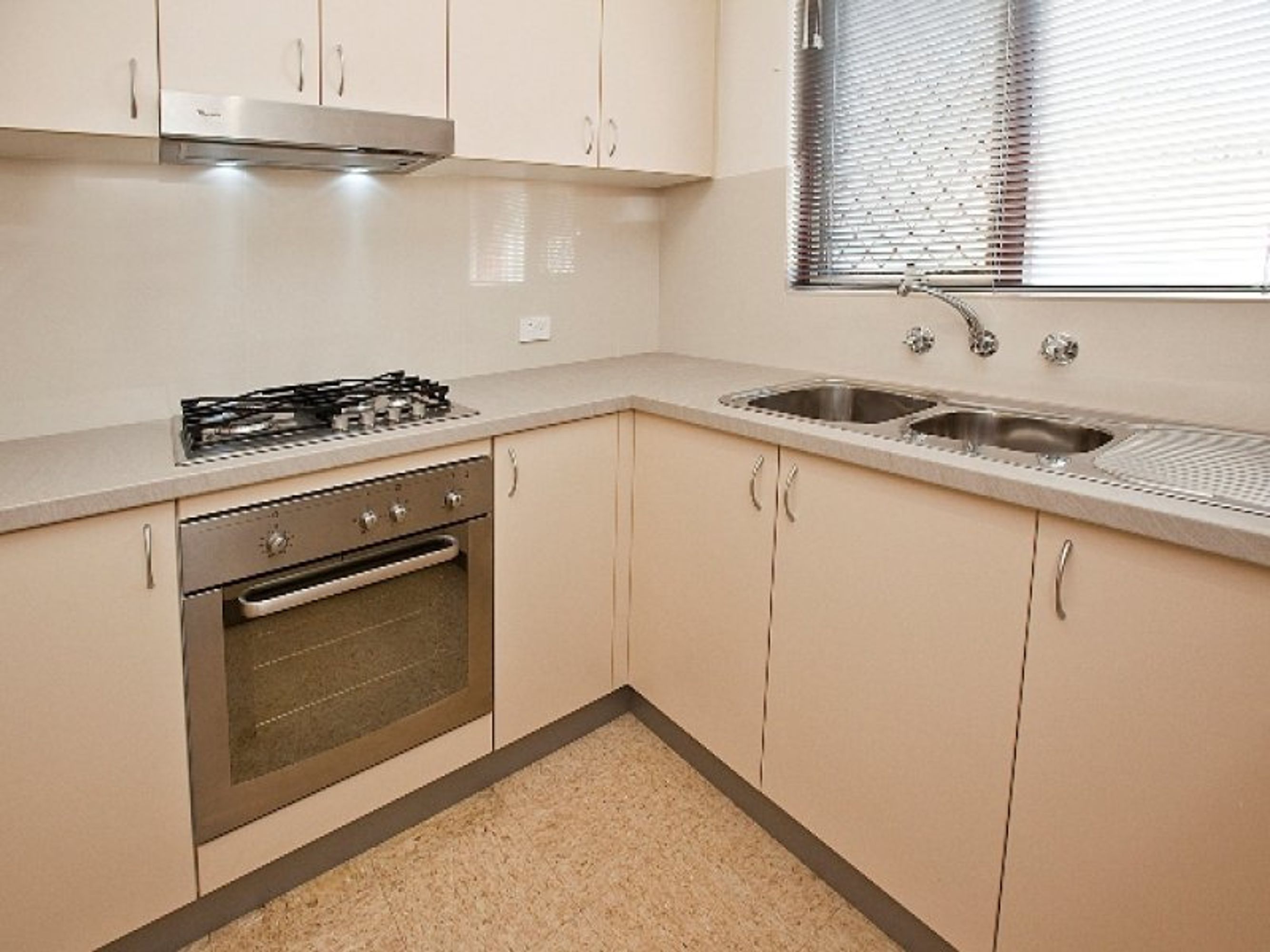 3/4 Violet Grove, Shenton Park, WA 6008, Shenton Park - Thumbnail 3