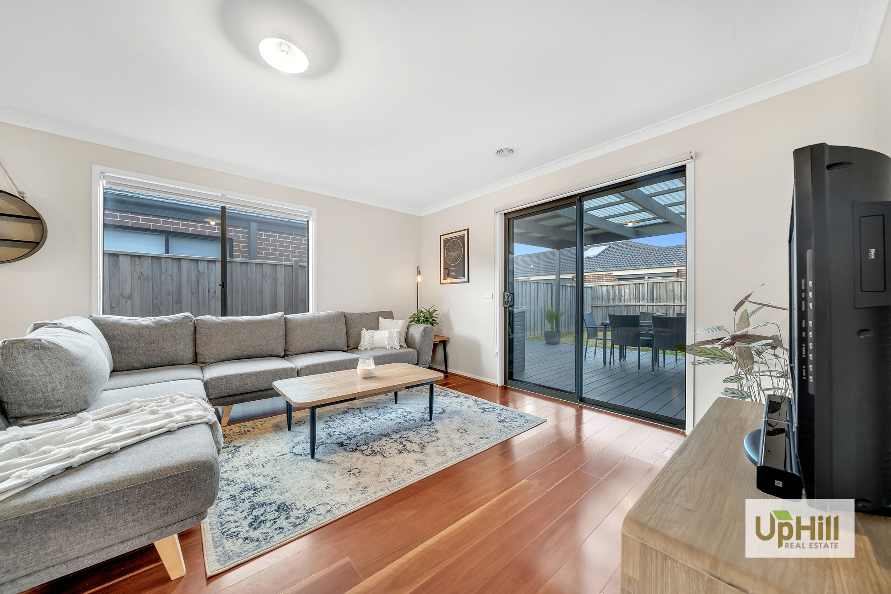 8 Loddon Place, Clyde North - Thumbnail 7