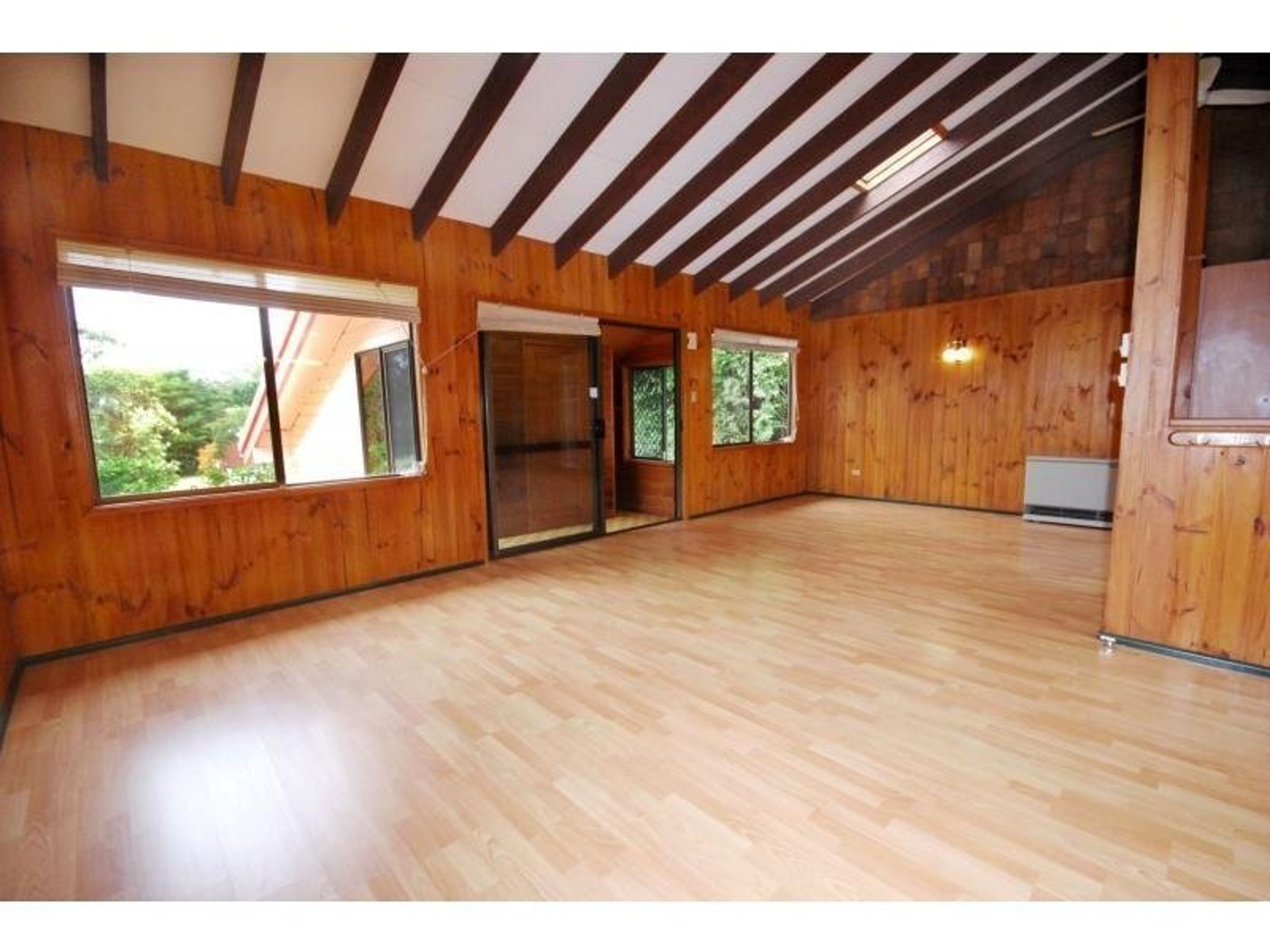68 Dalrymple Avenue, Wentworth Falls - Thumbnail 4