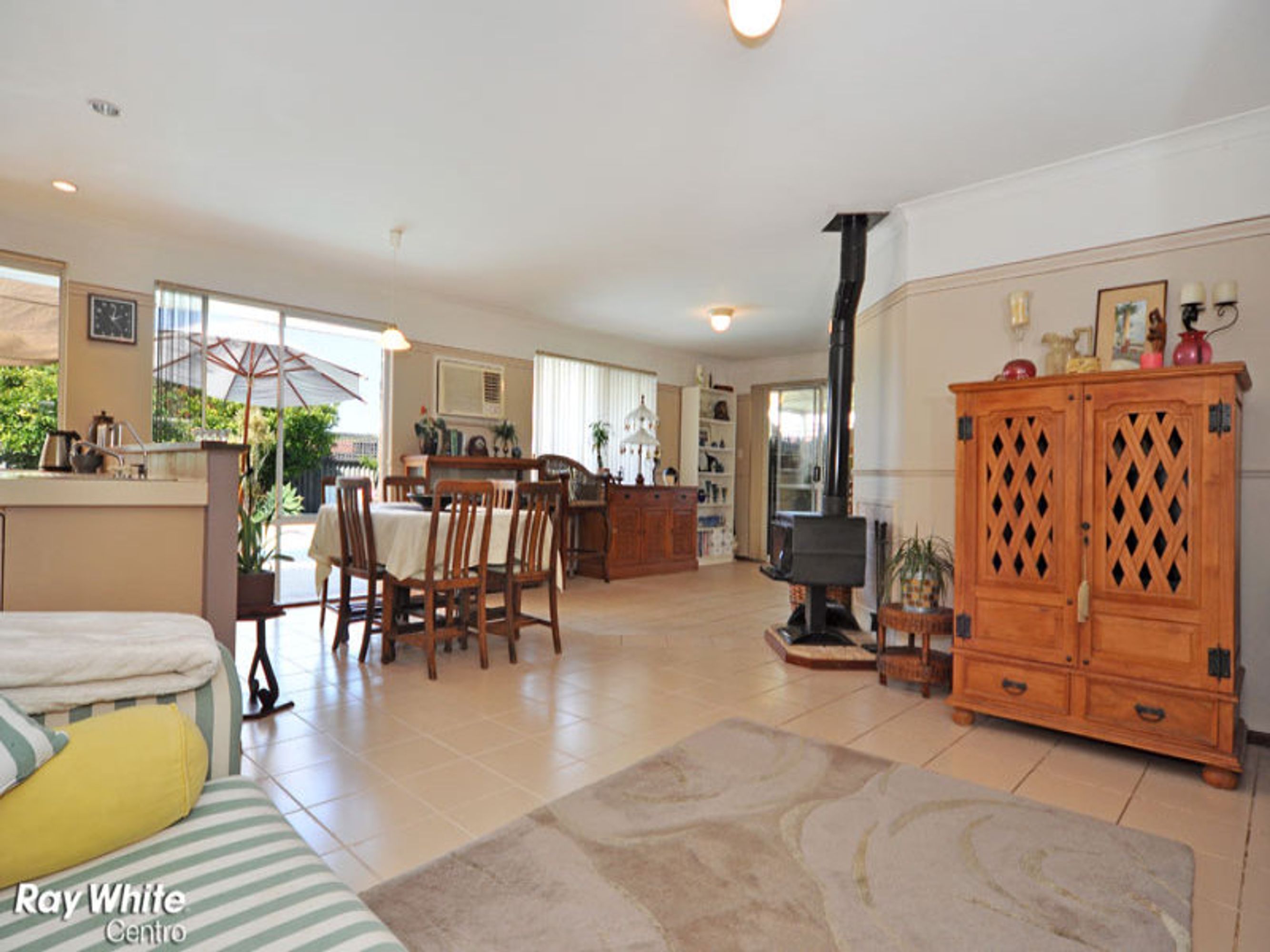 12 Lukin Way, Bassendean, WA 6054, Bassendean - Thumbnail 3
