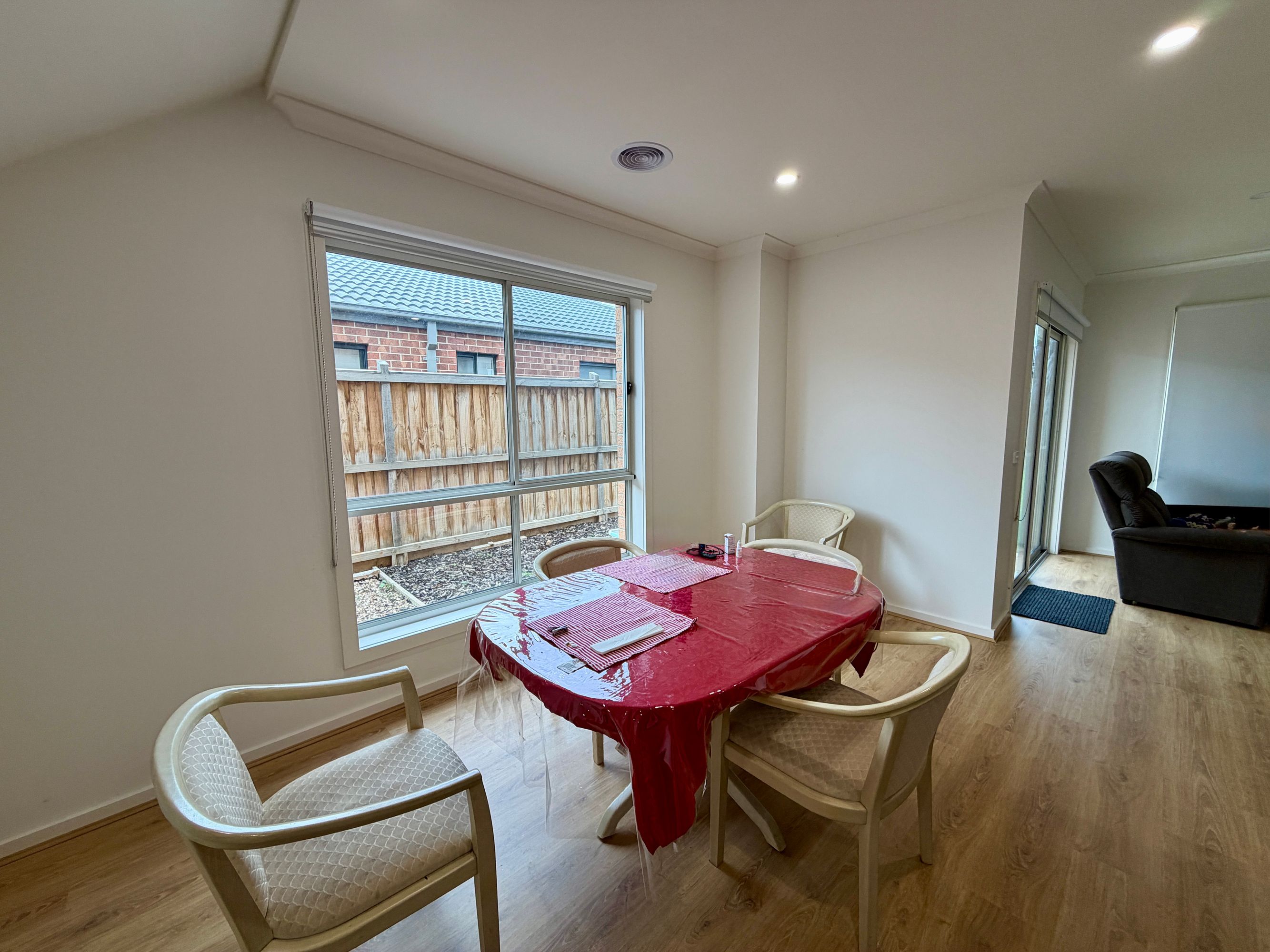 72 Viola Drive, Rockbank - Thumbnail 3