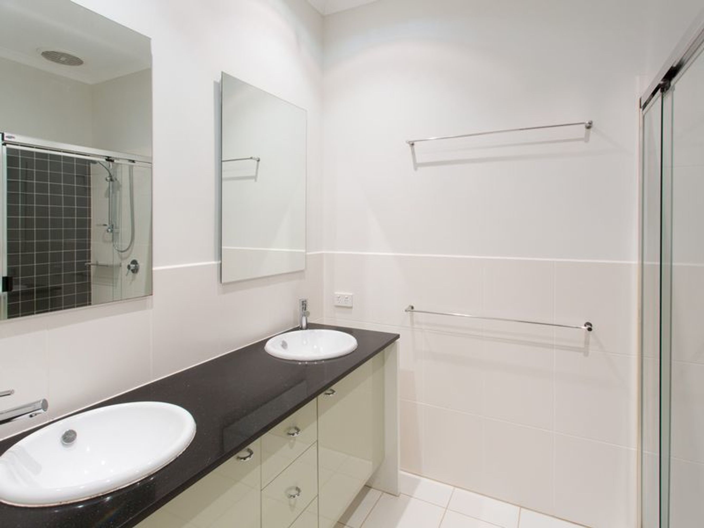 6 Dunk Crescent, Bonbeach - Thumbnail 5