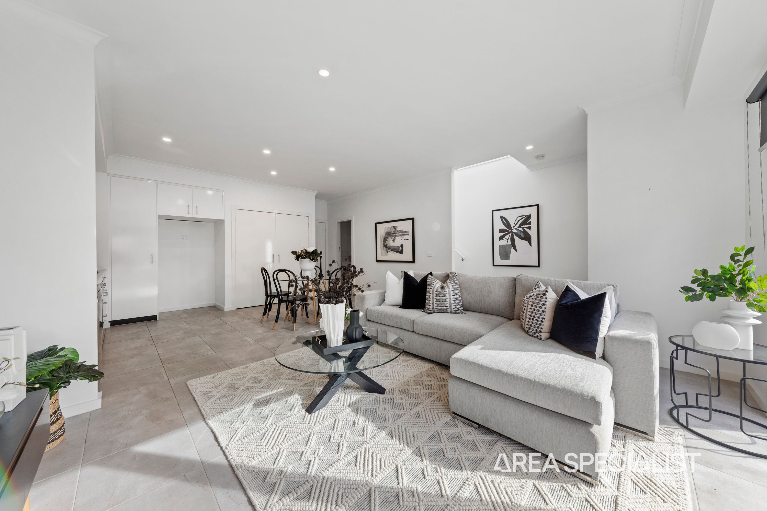 2 Patena Walk, Pakenham, Pakenham - Thumbnail 2