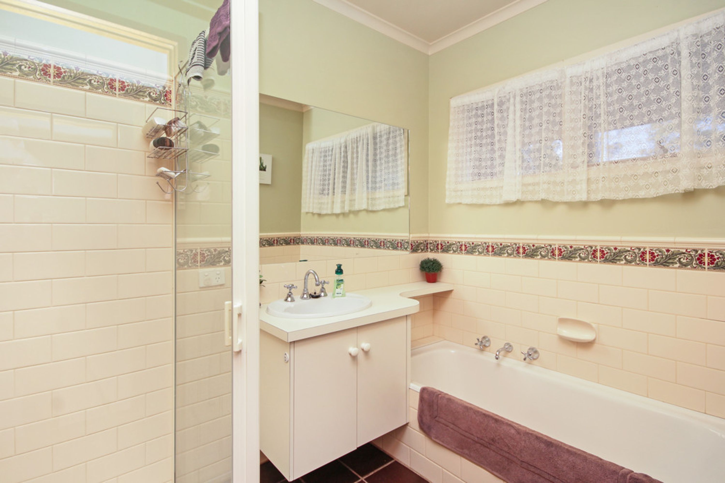 18 Culliver Street, Horsham VIC 3400, Horsham - Thumbnail 5